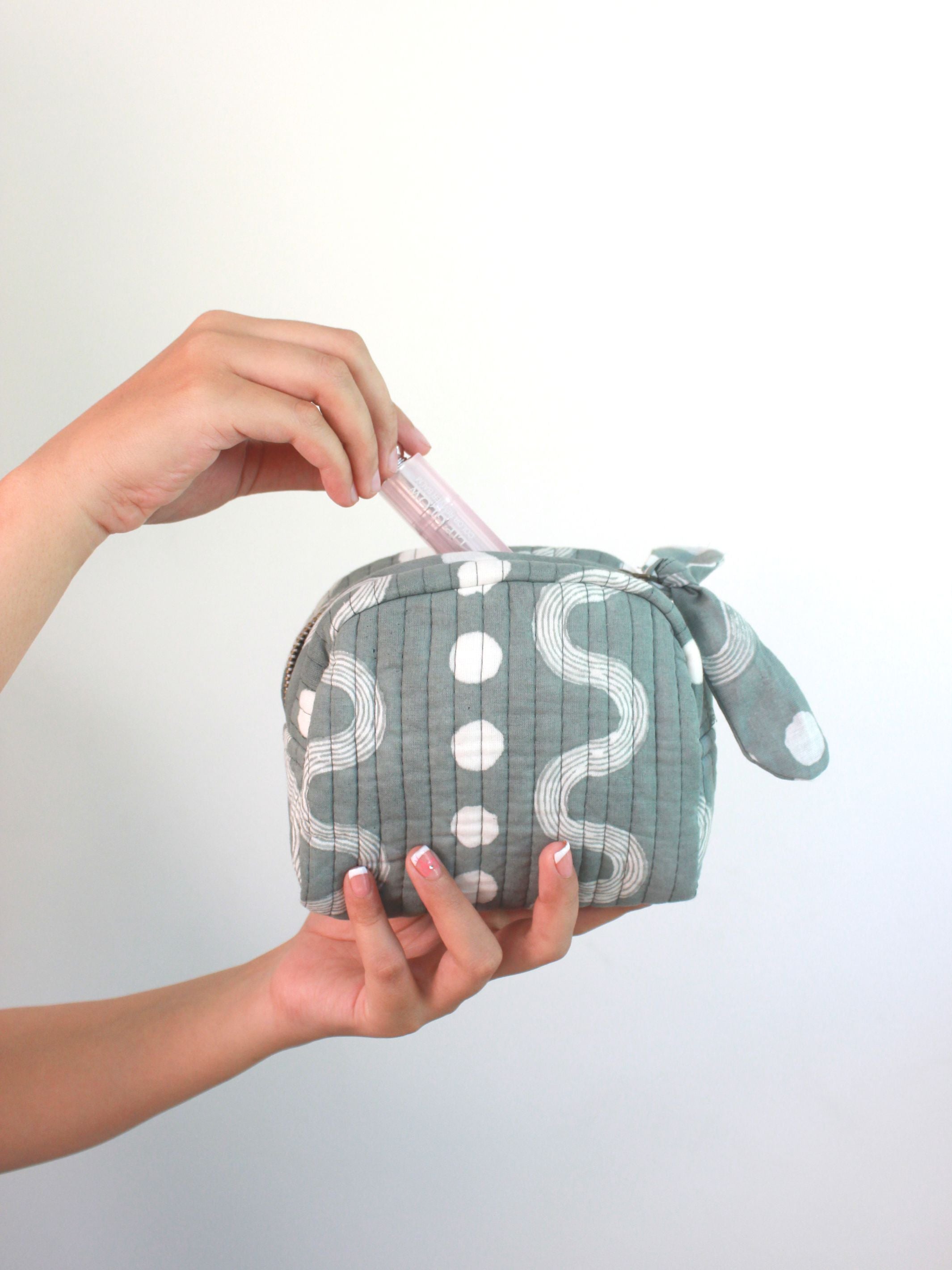 Cotton Travel Organizer Kit - Sustainable Quilted Set of 3