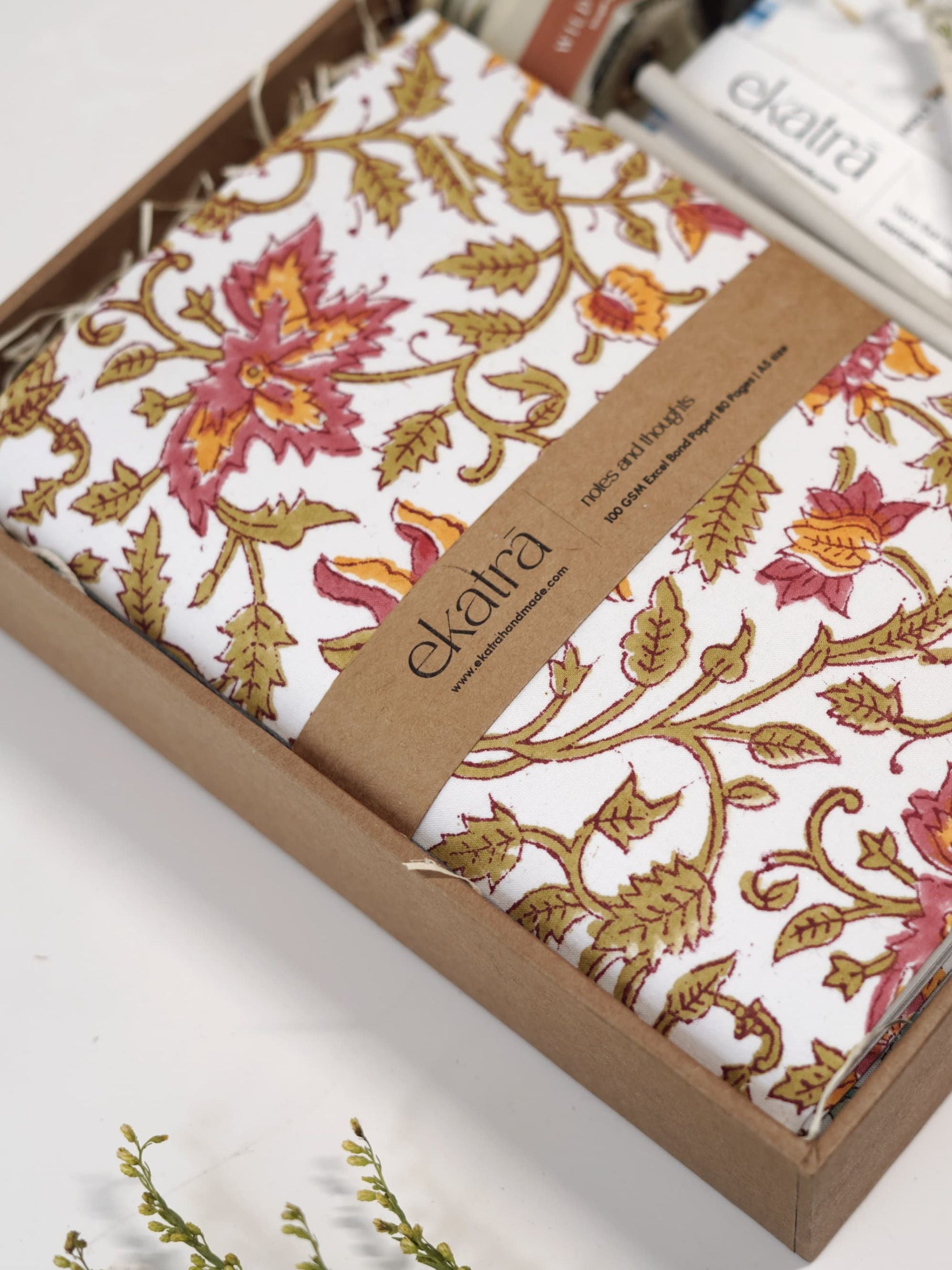 Sustainable Thoughtful Hamper - Pink Leafy Floral