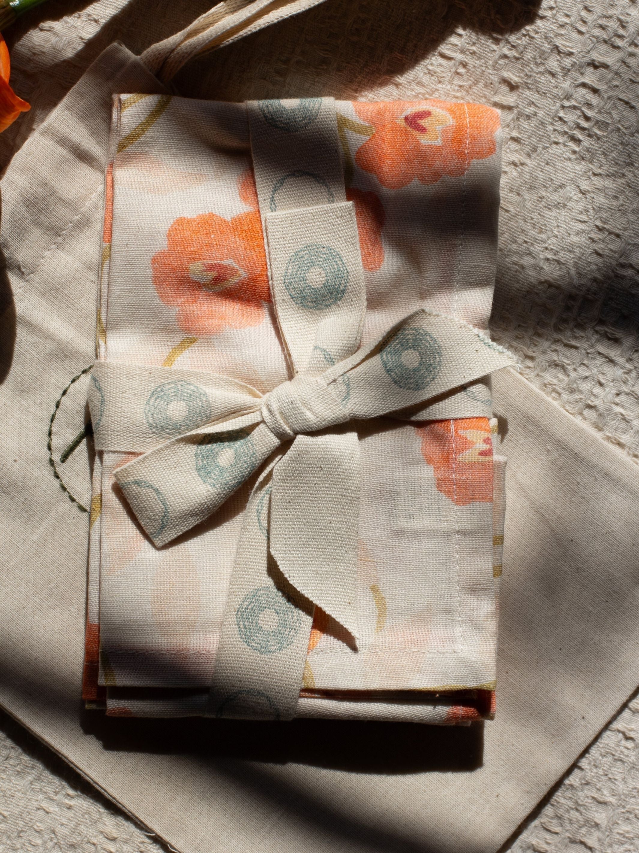 Set Of 2 - Mimo Flower Cotton Napkin