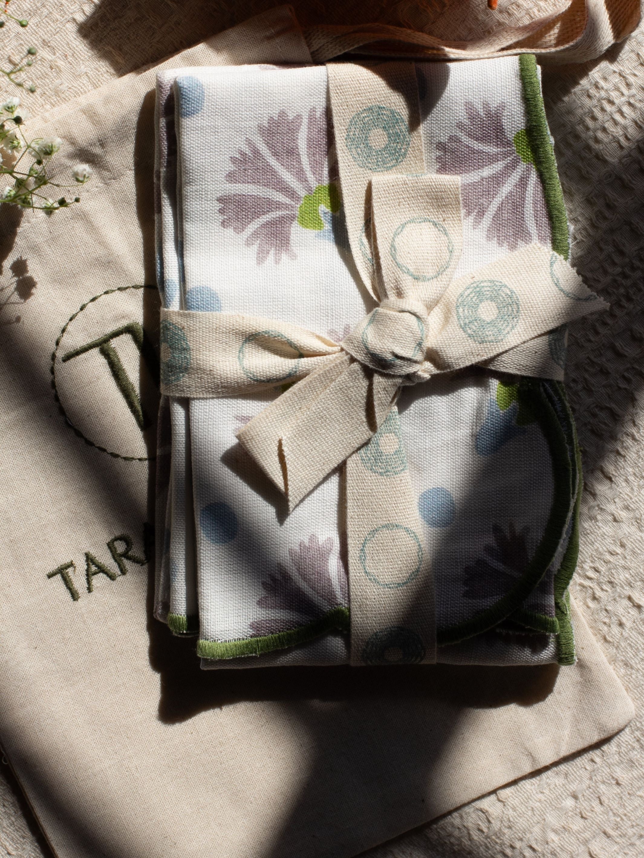 Set Of 2 - Raahat Buds Mauve Cotton Napkin