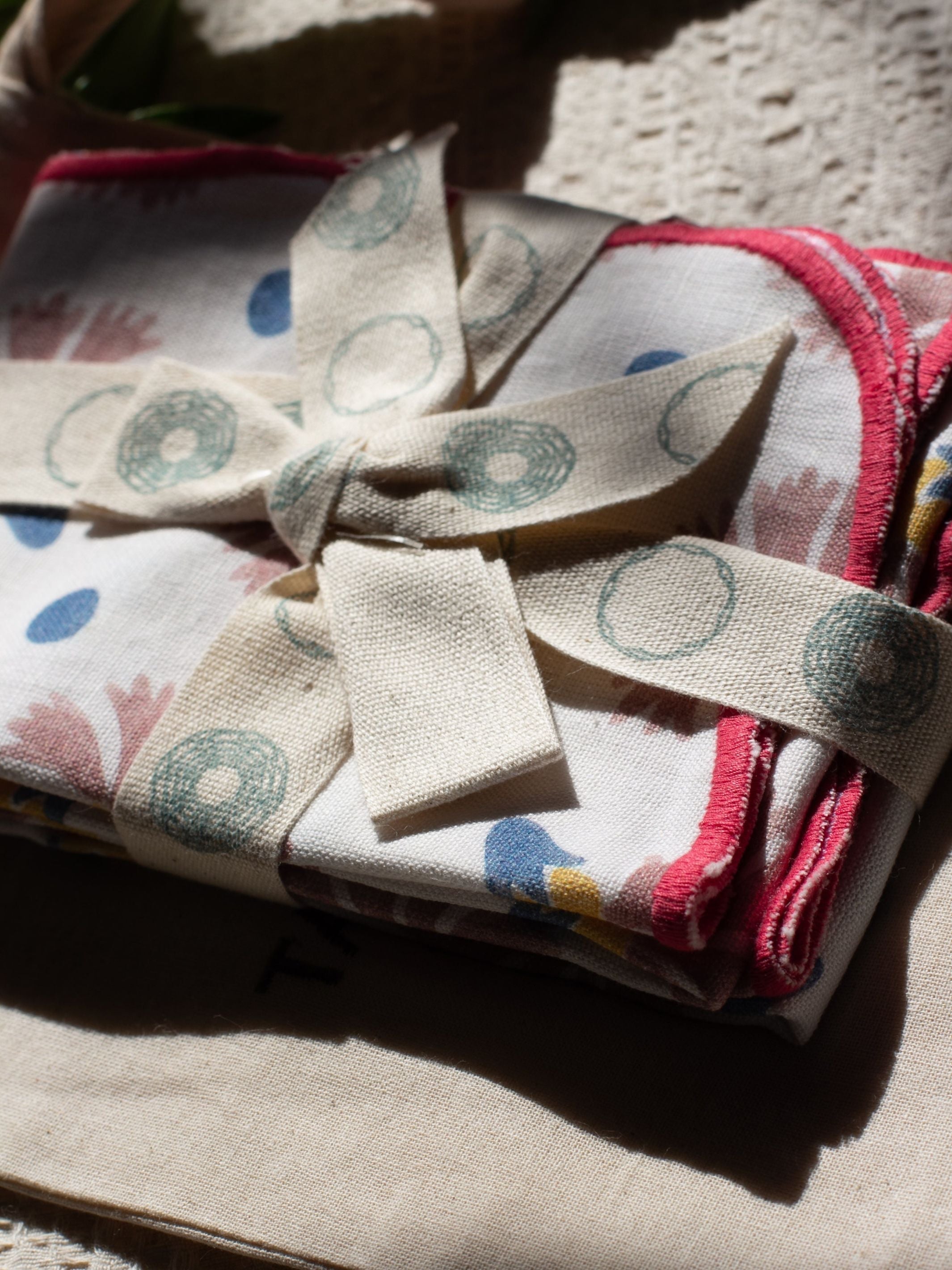 Set Of 2 - Raahat Buds Pink Cotton Napkin