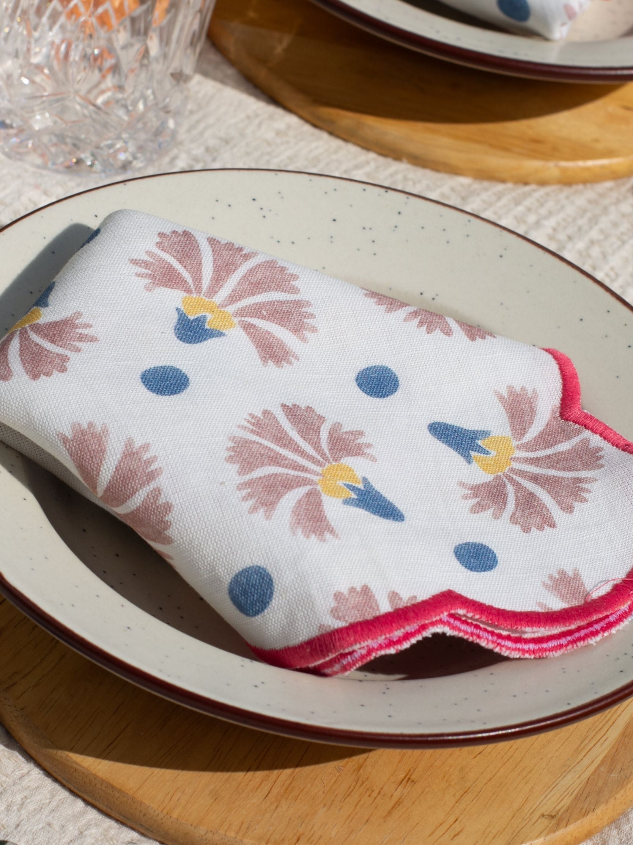 Set Of 2 - Raahat Buds Pink Cotton Napkin