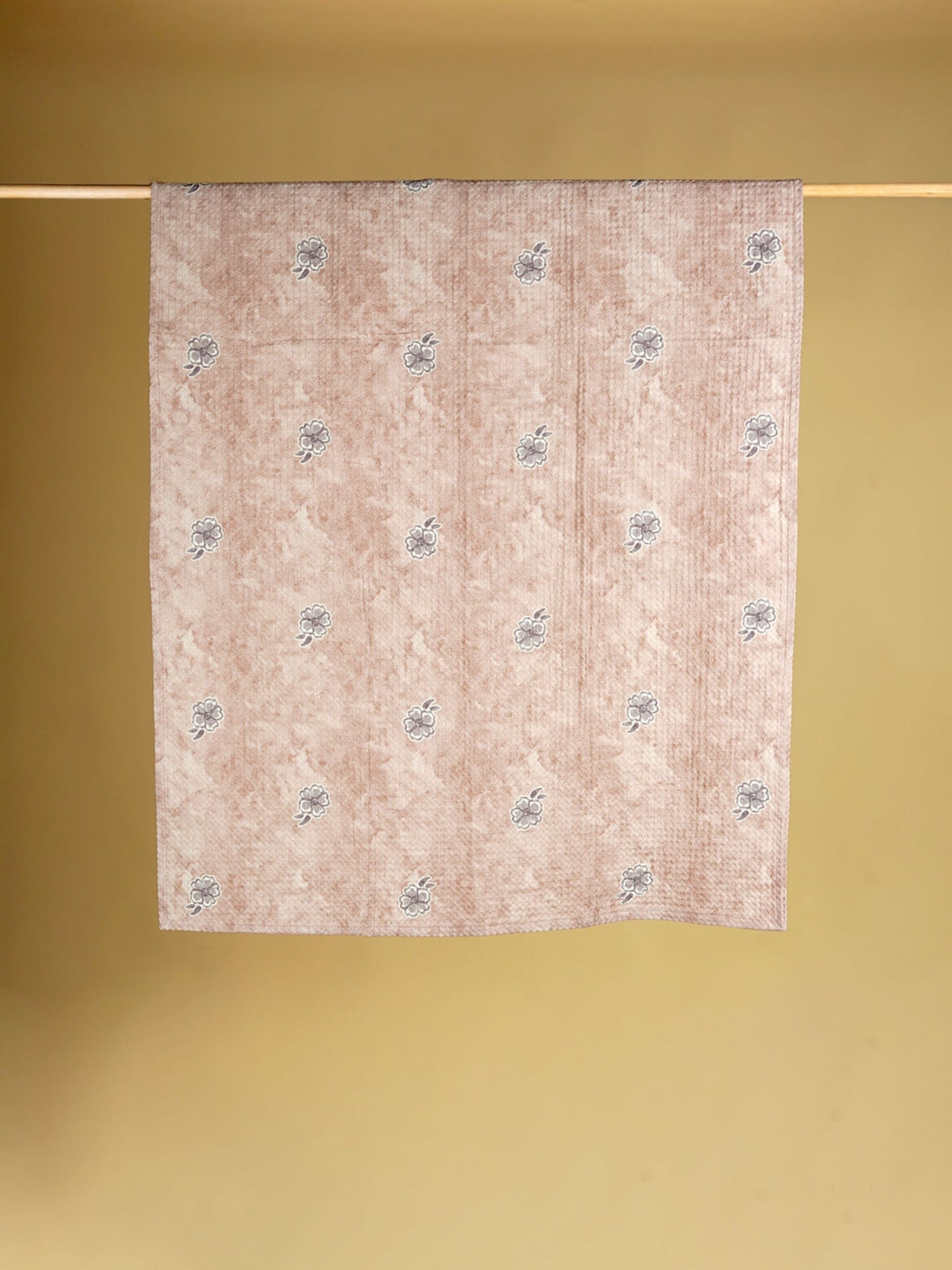 Mimo Pink Bath Towel