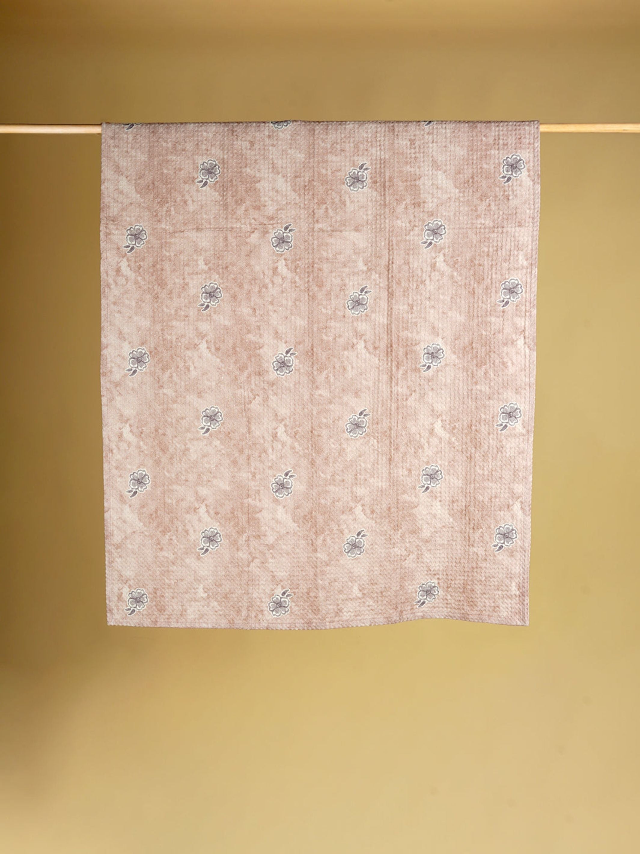 Mimo Pink Bath Towel