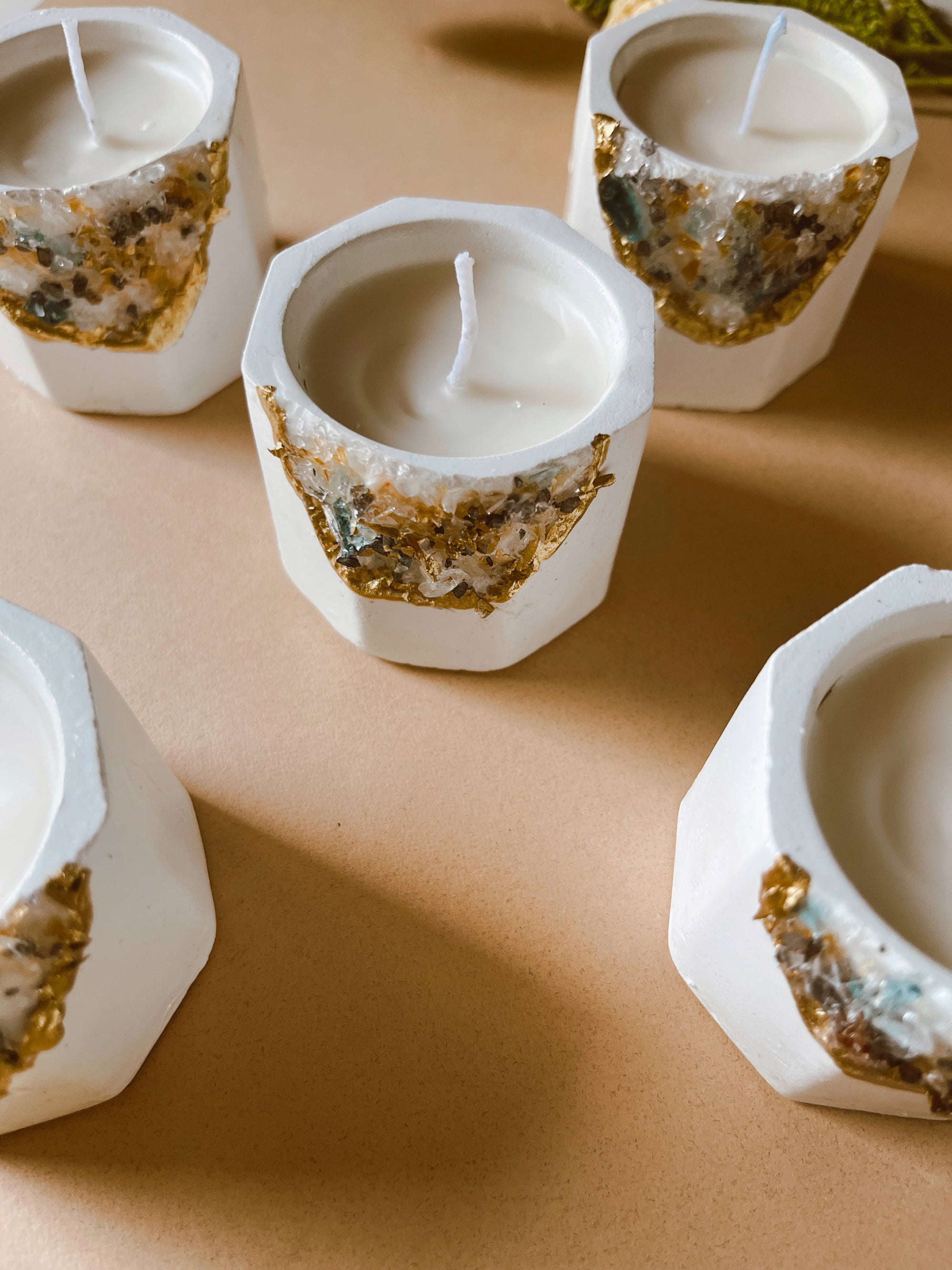 Concrete & Crystal Tea Light