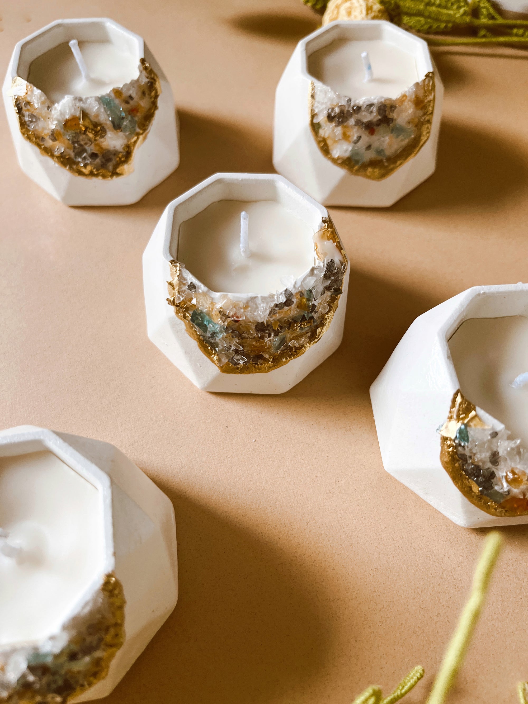 Concrete & Crystal Tea Light
