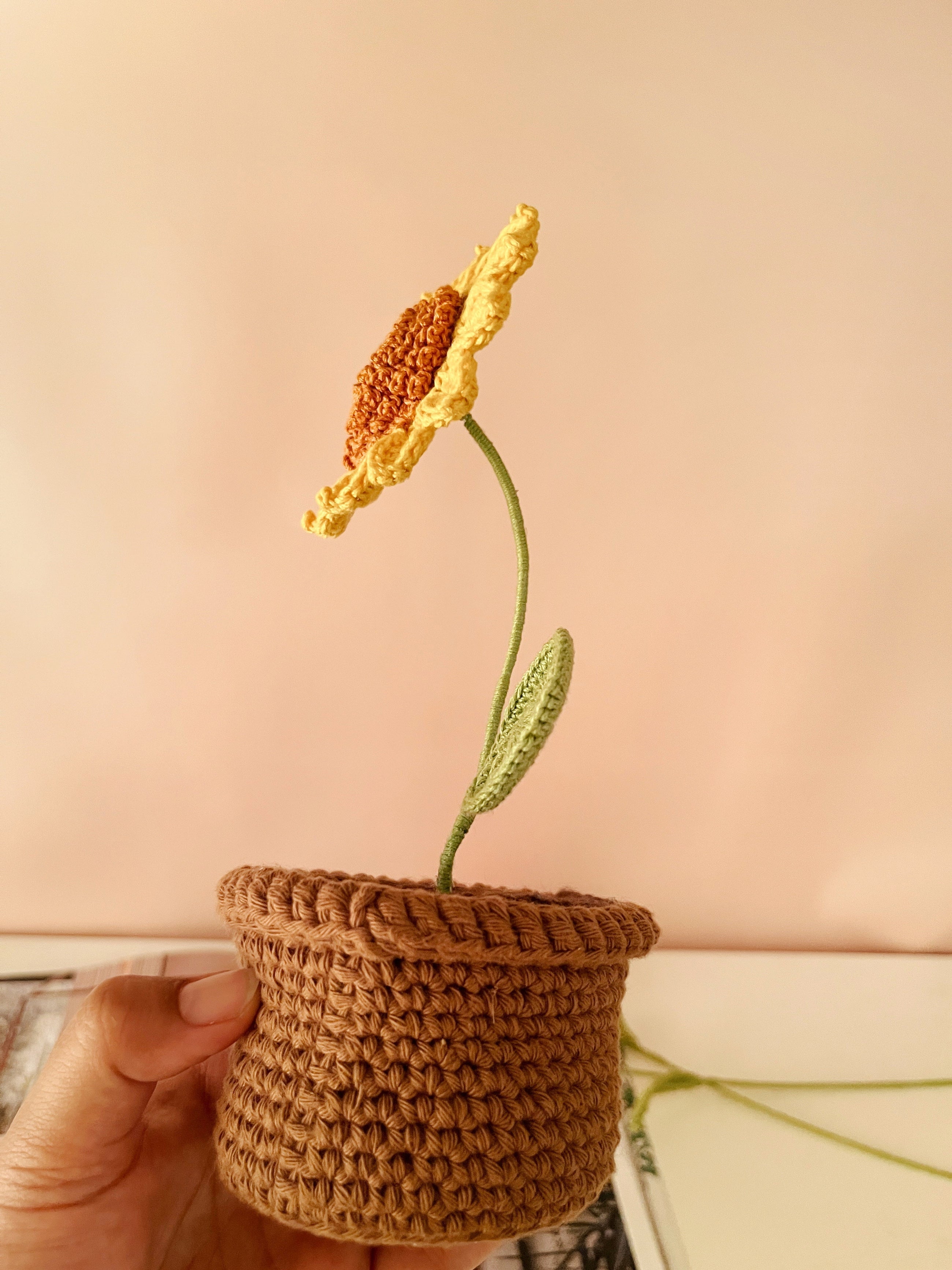 Crochet Sunflower Pot