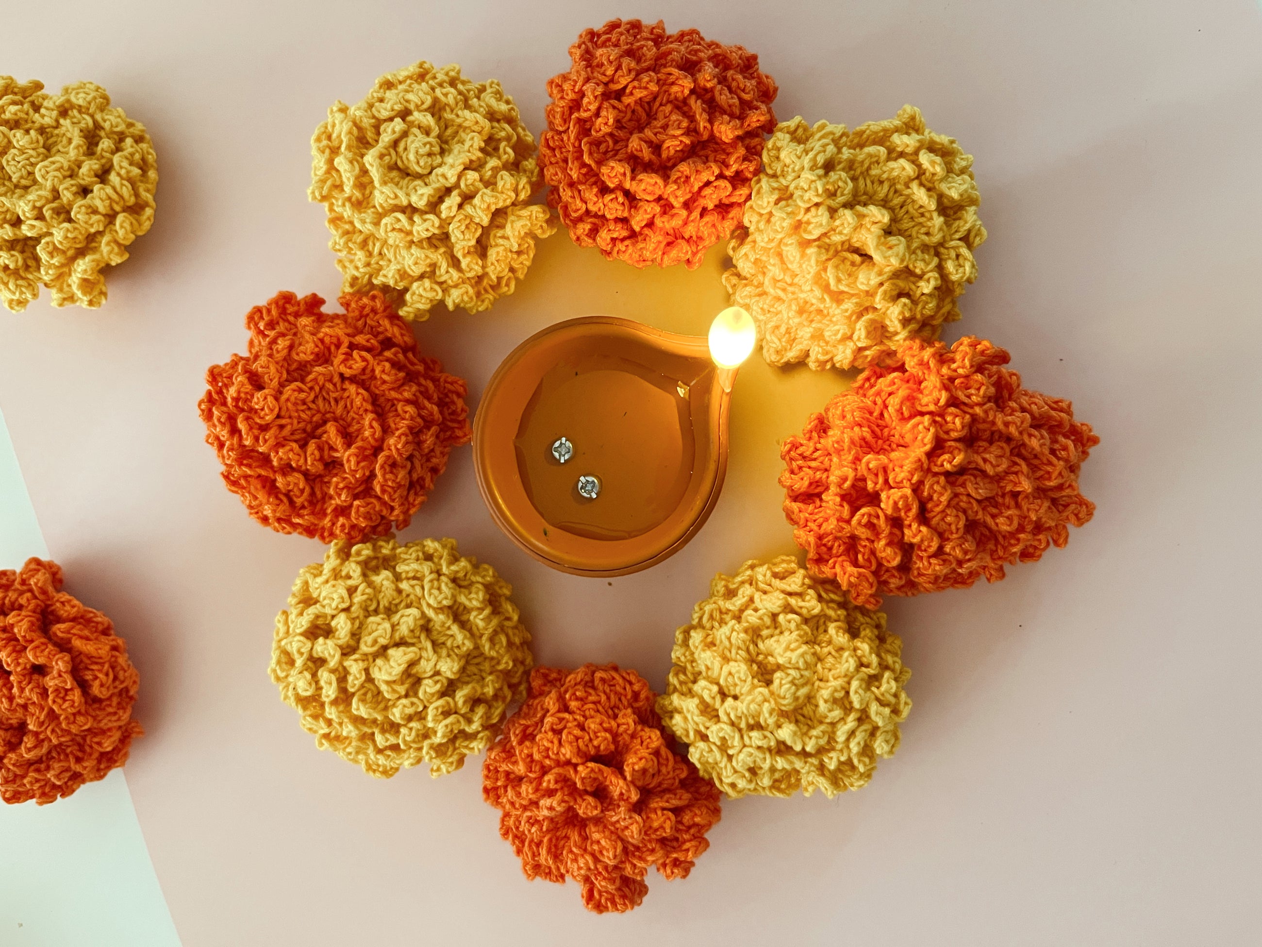 Crochet Genda Phool