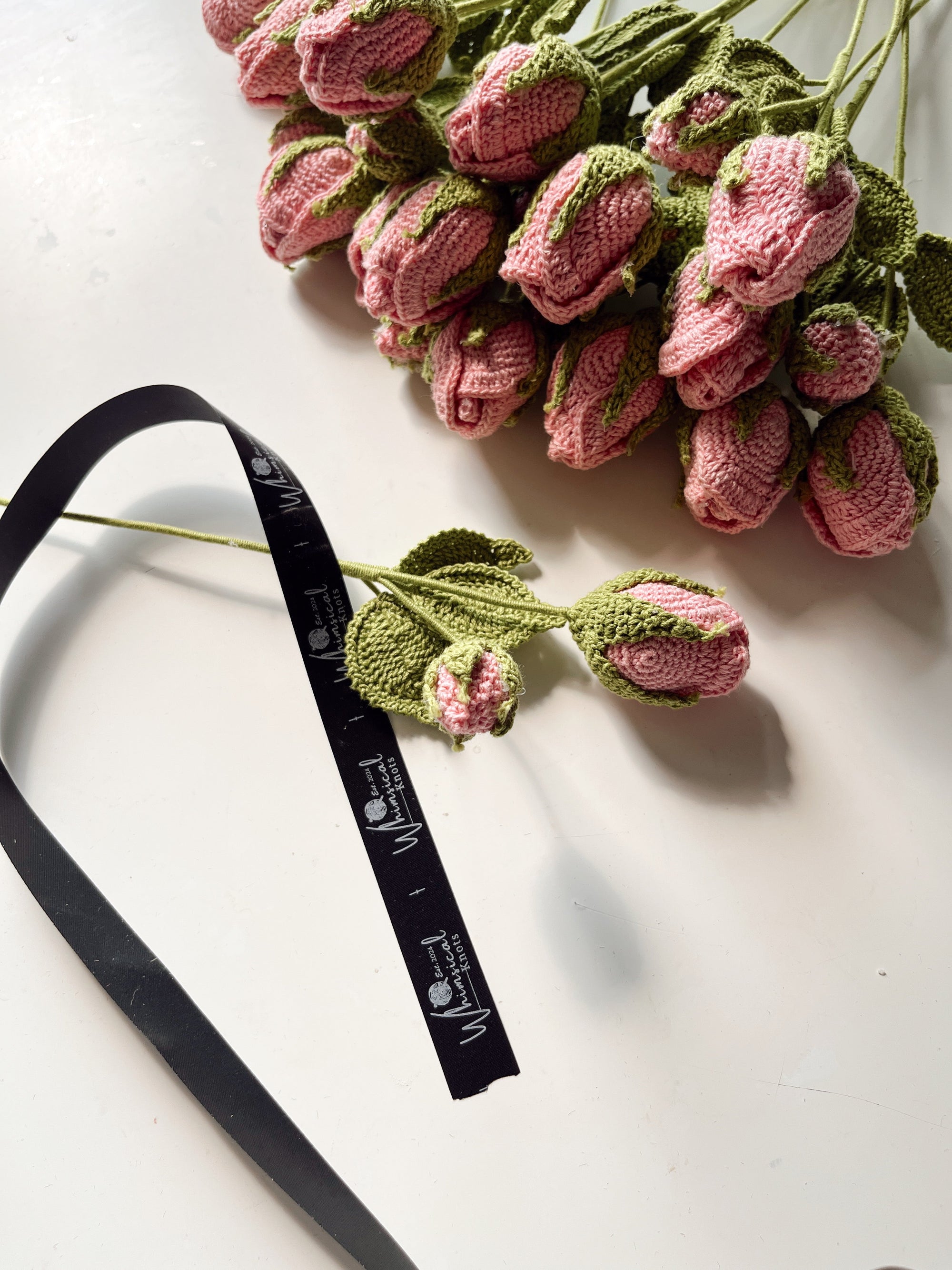 Crochet Flower - Pink rose with Bud