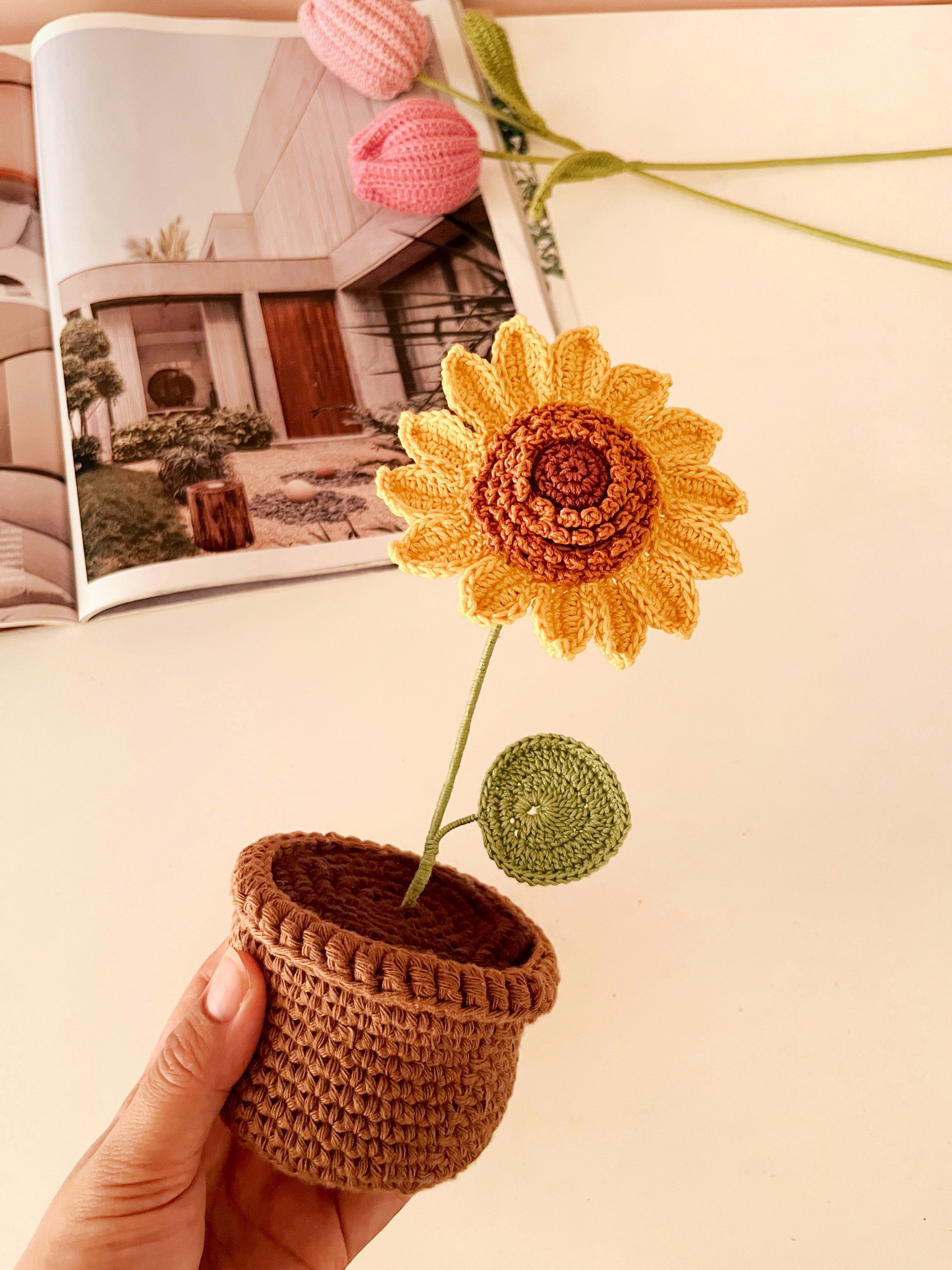 Crochet Sunflower Pot