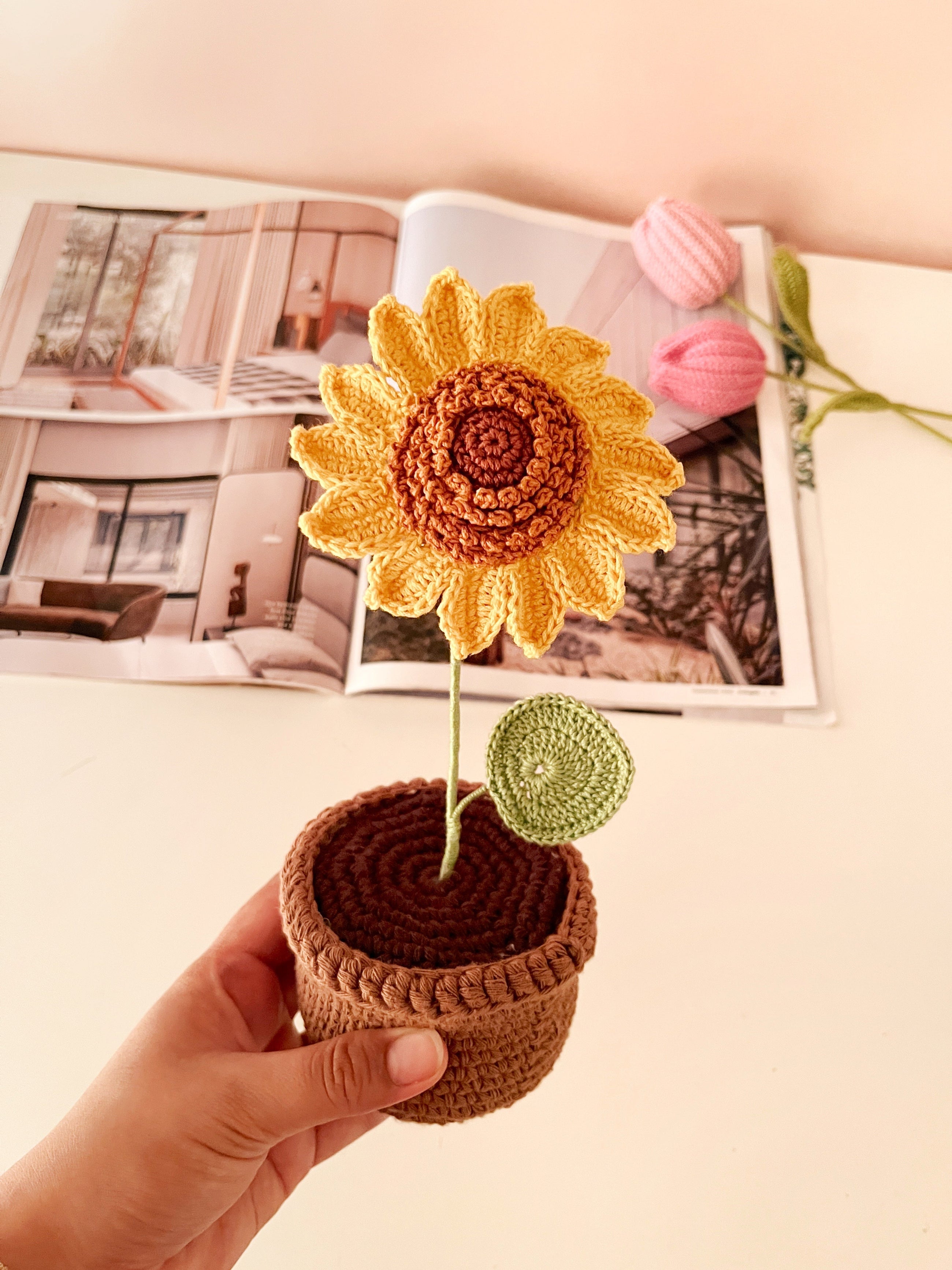 Crochet Sunflower Pot