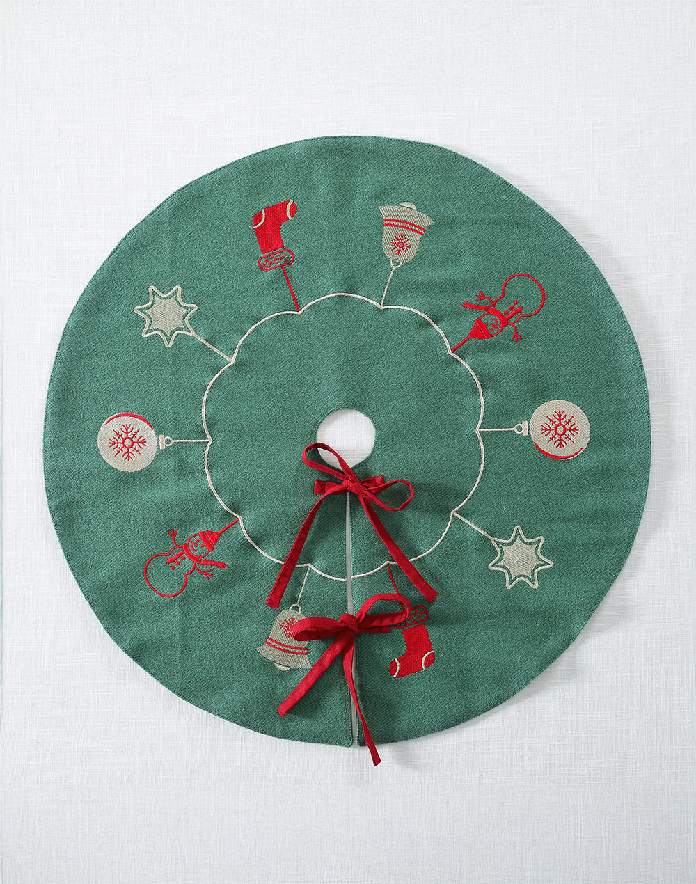 TREE SKIRT JINGLE BELL