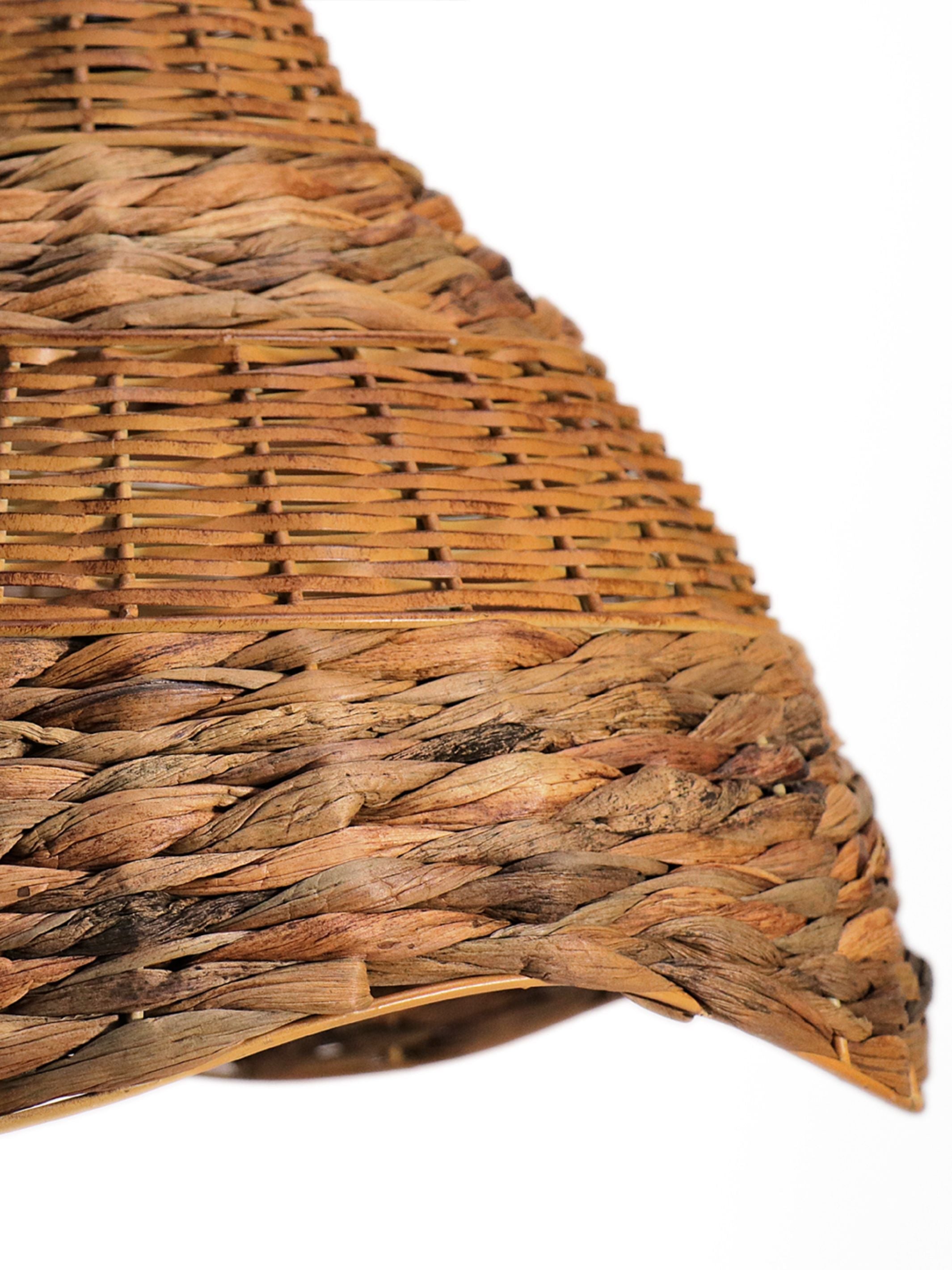 Tukani Oval Hanging Lamp