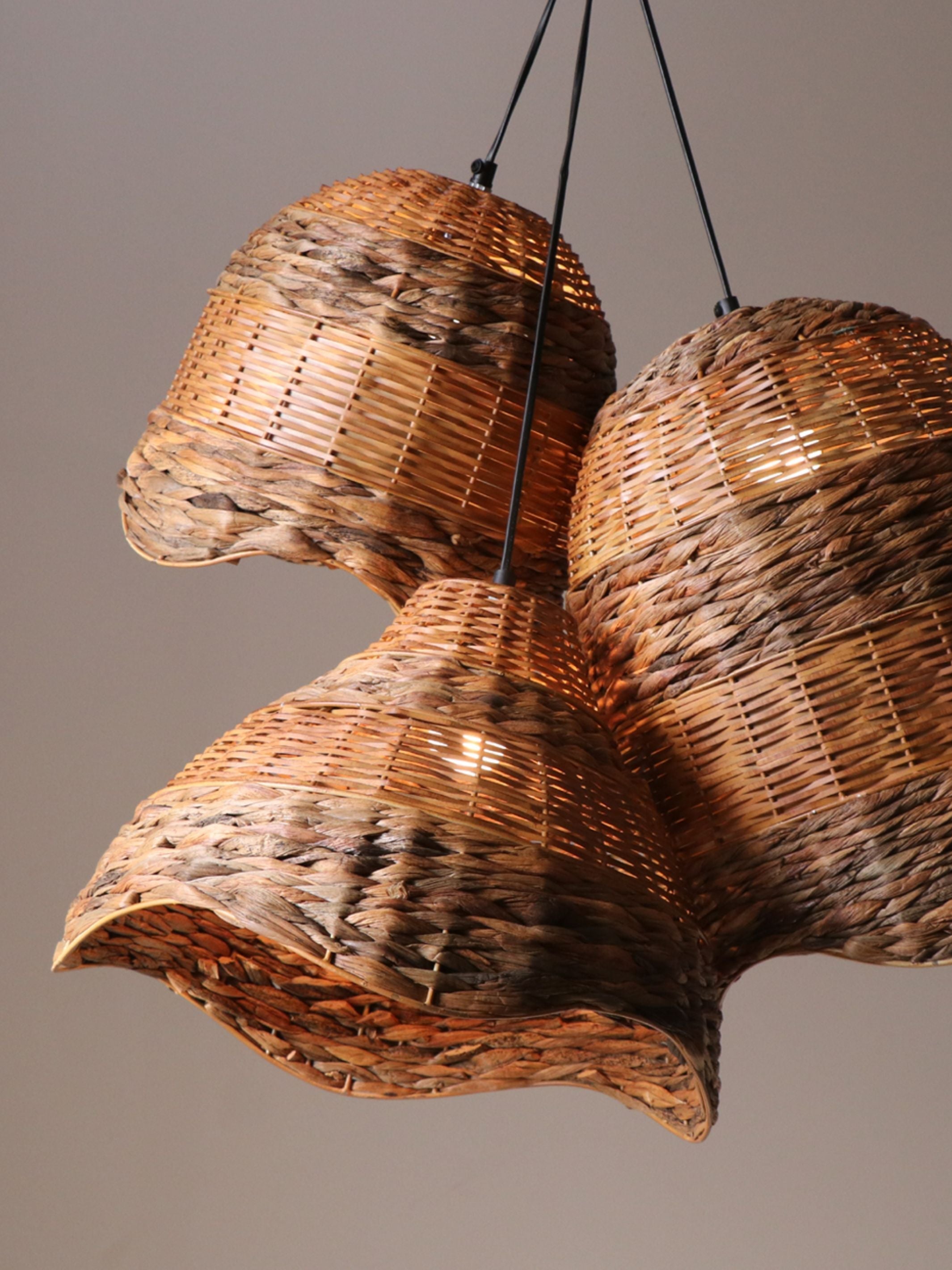 Tukani Oval Hanging Lamp