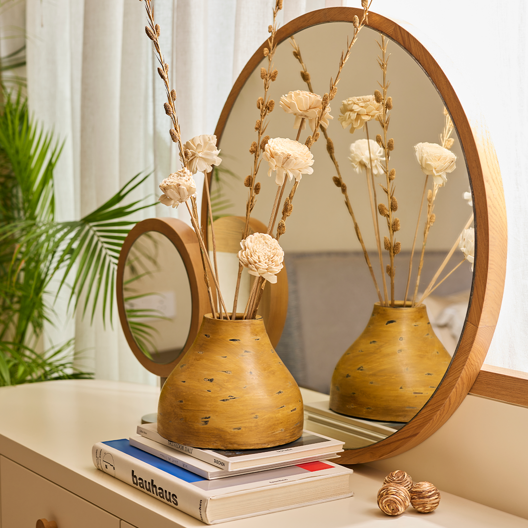 Urvi terracotta - vase