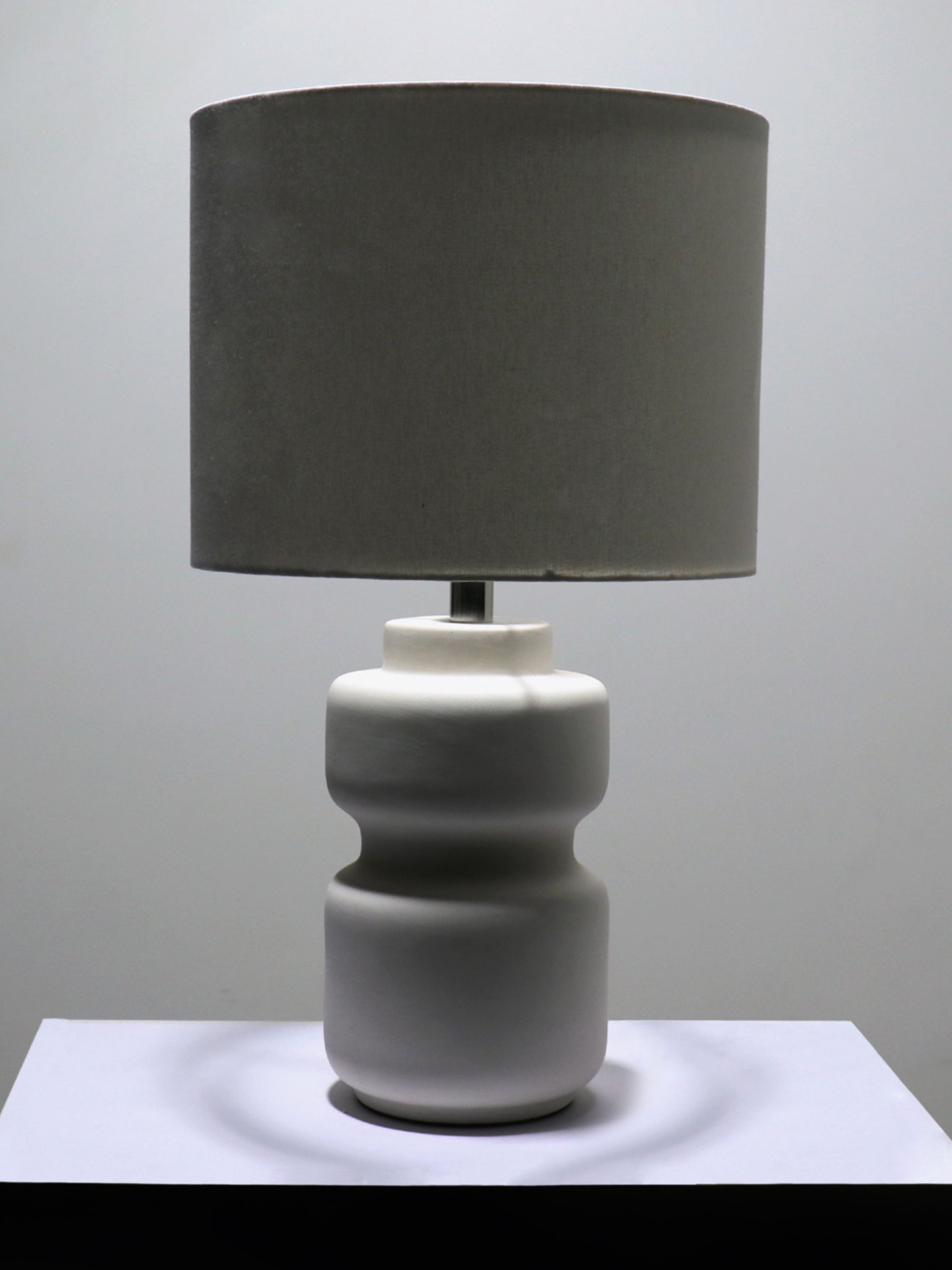 Waken Curve Table Lamp