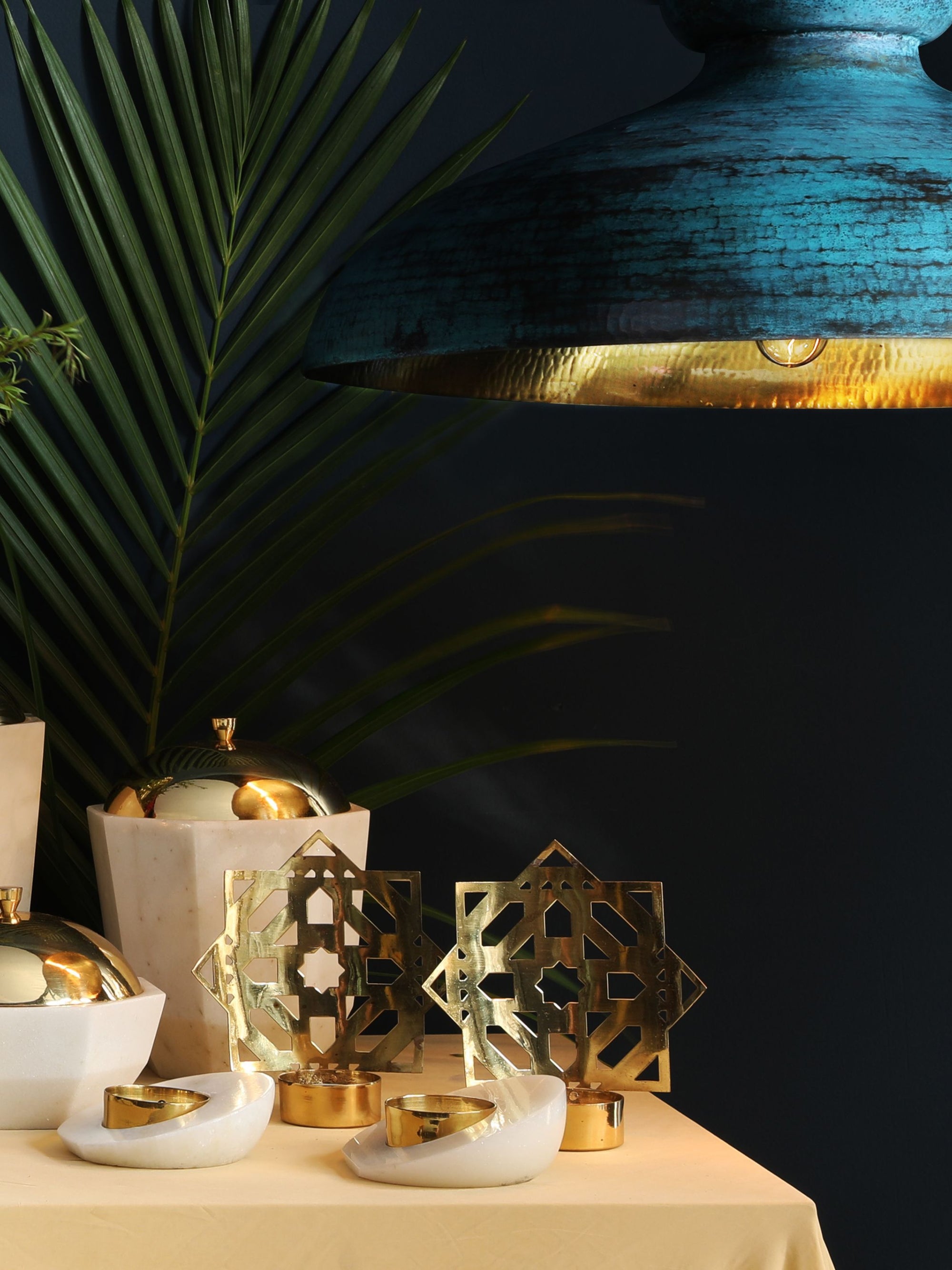 Mantra T- Light