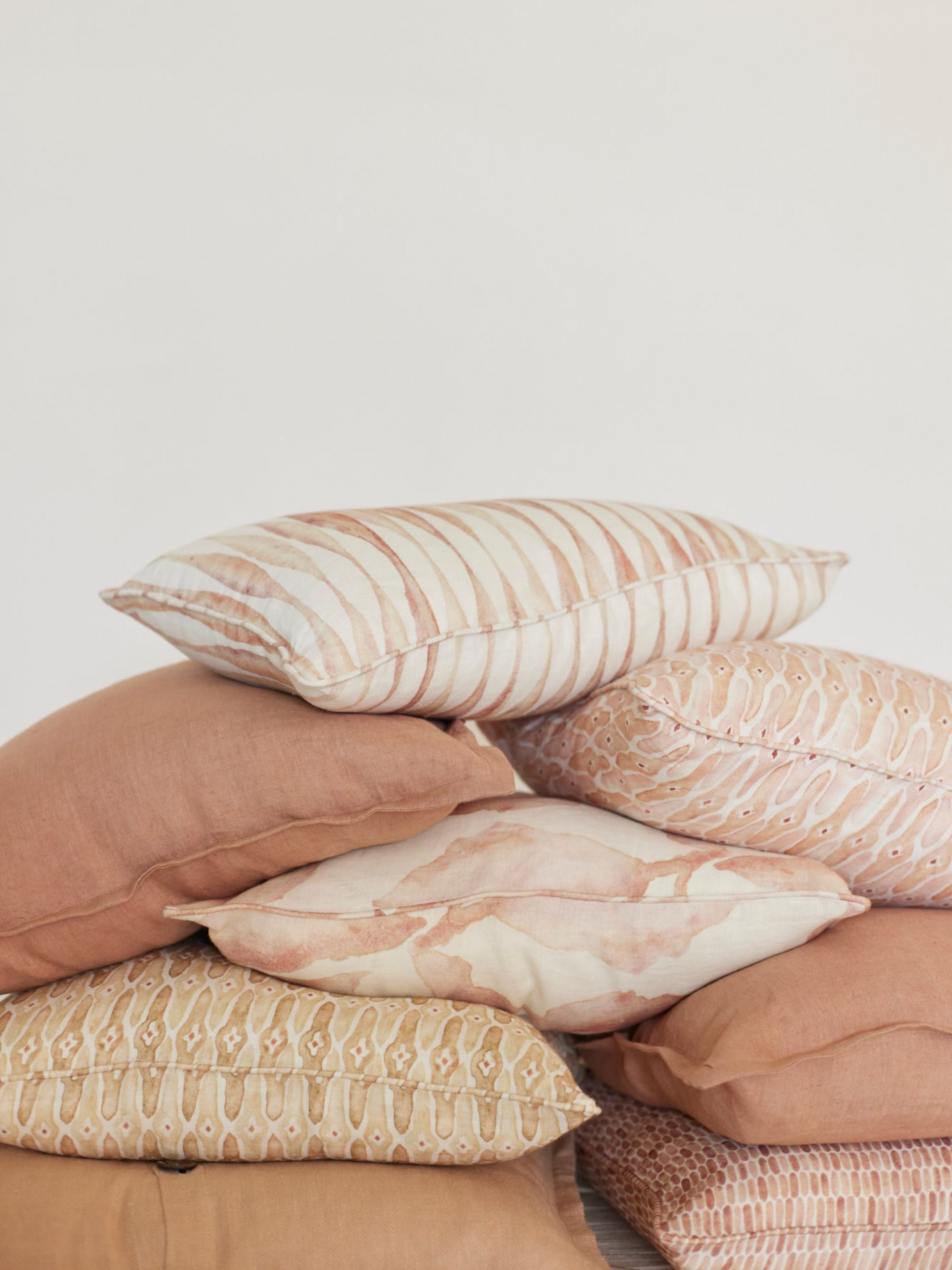 Cushion Cover - Ripple Blush Oblong Linen