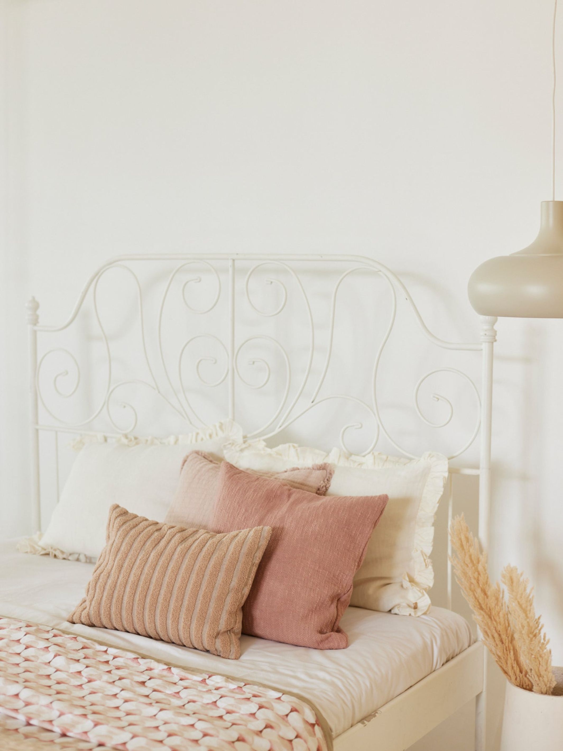 Linen Bedspread - Cove Blush