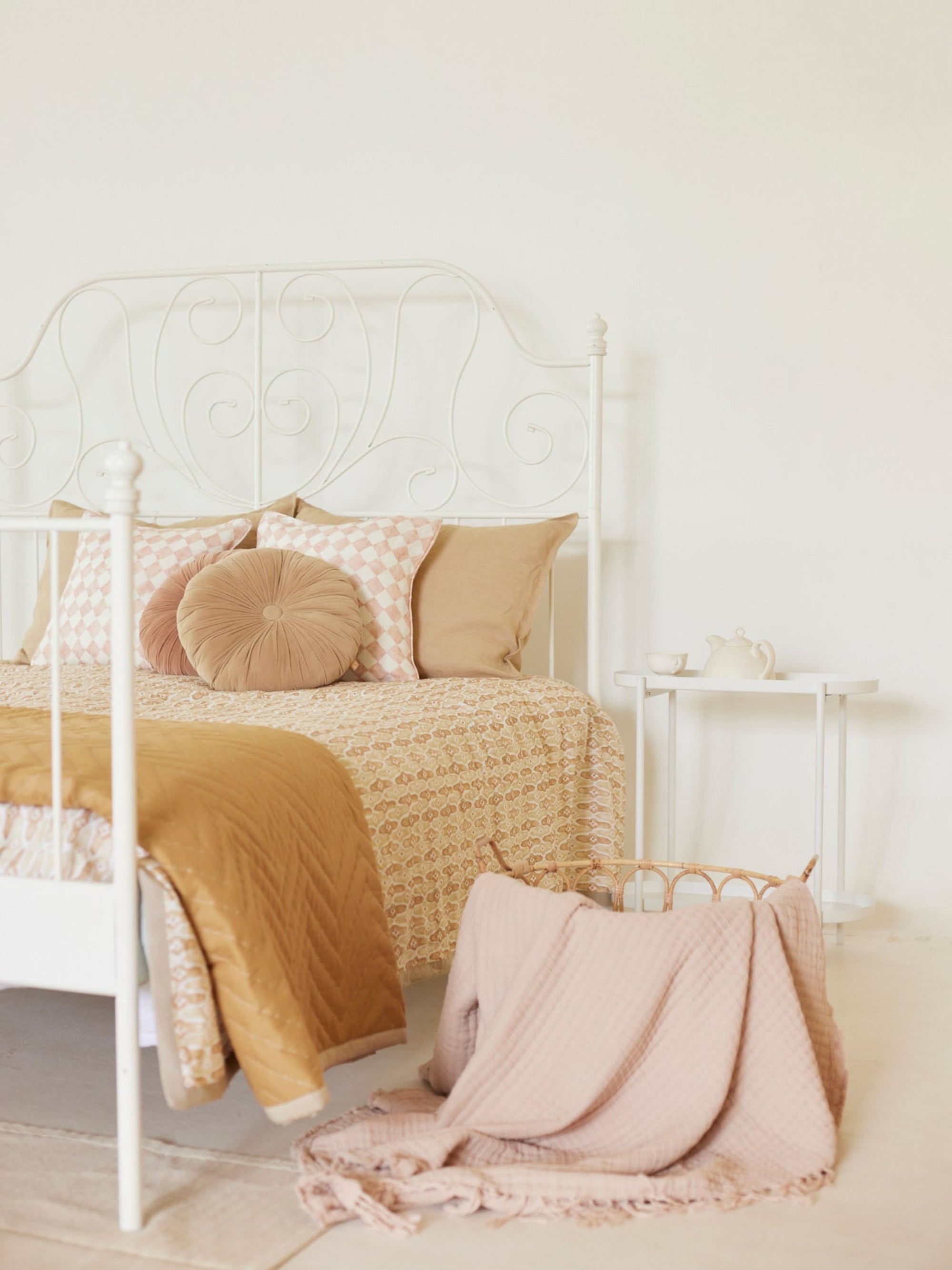 Quilted Bedding Set - Chevron Ochre