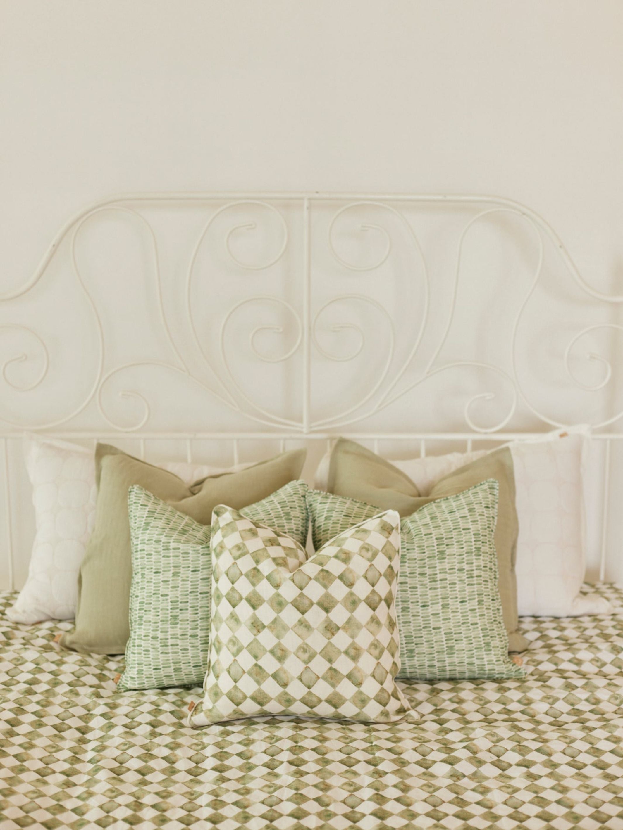 Linen Bedspread - Checker Green
