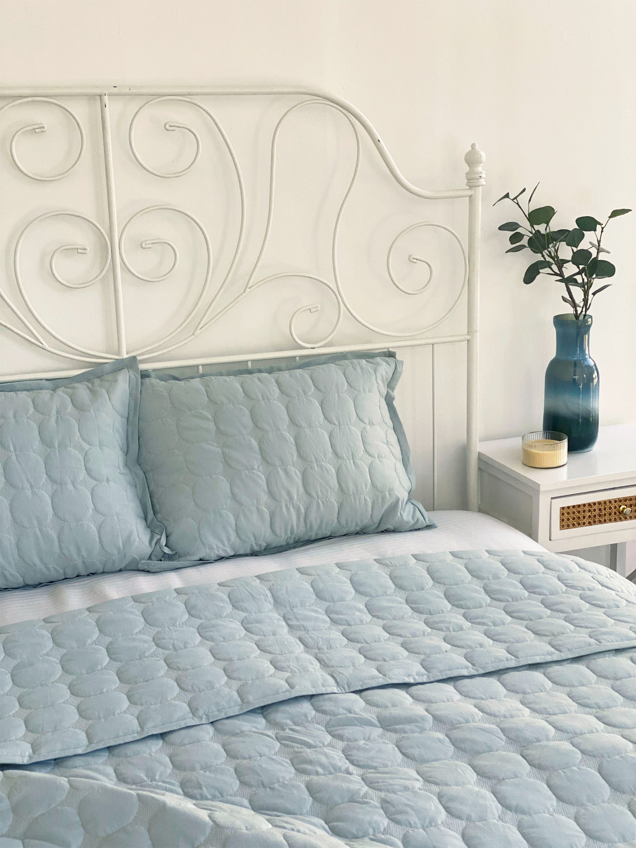 Zen Quilted Bed Set