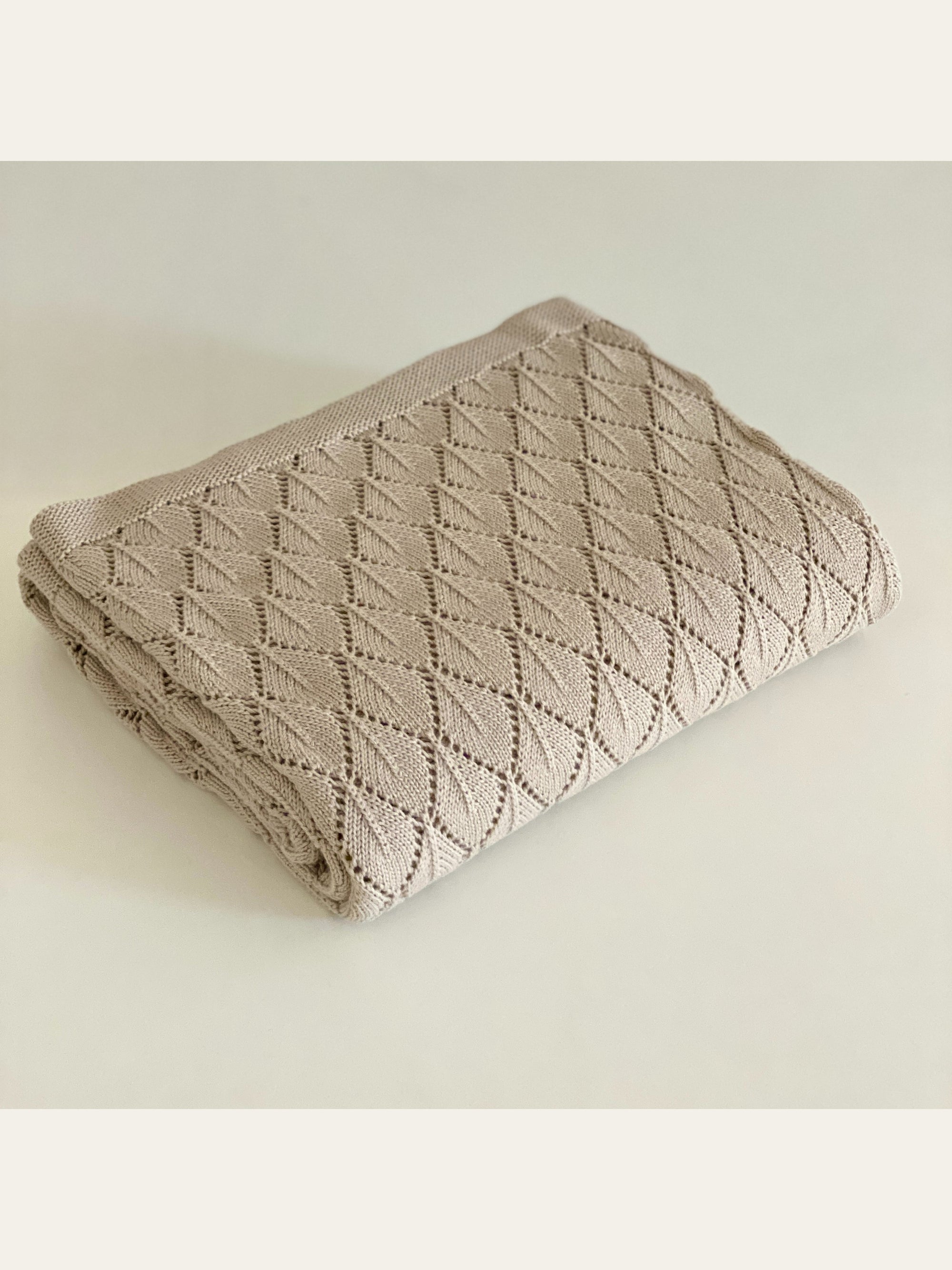 Throw - Knitted