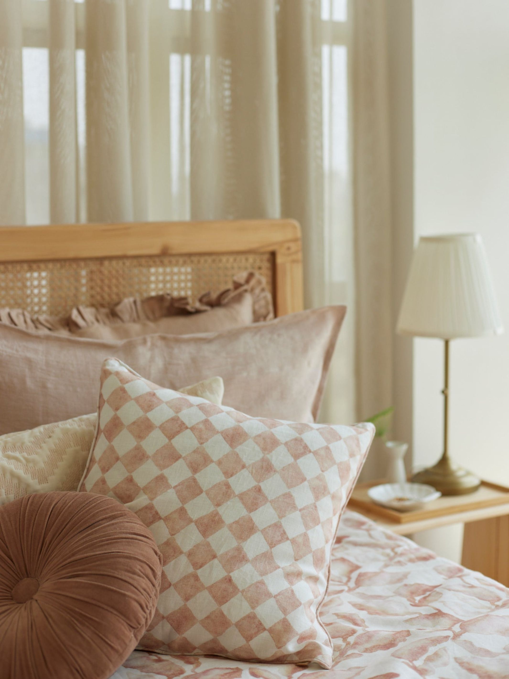Cushion Cover - Checker Blush Oblong
