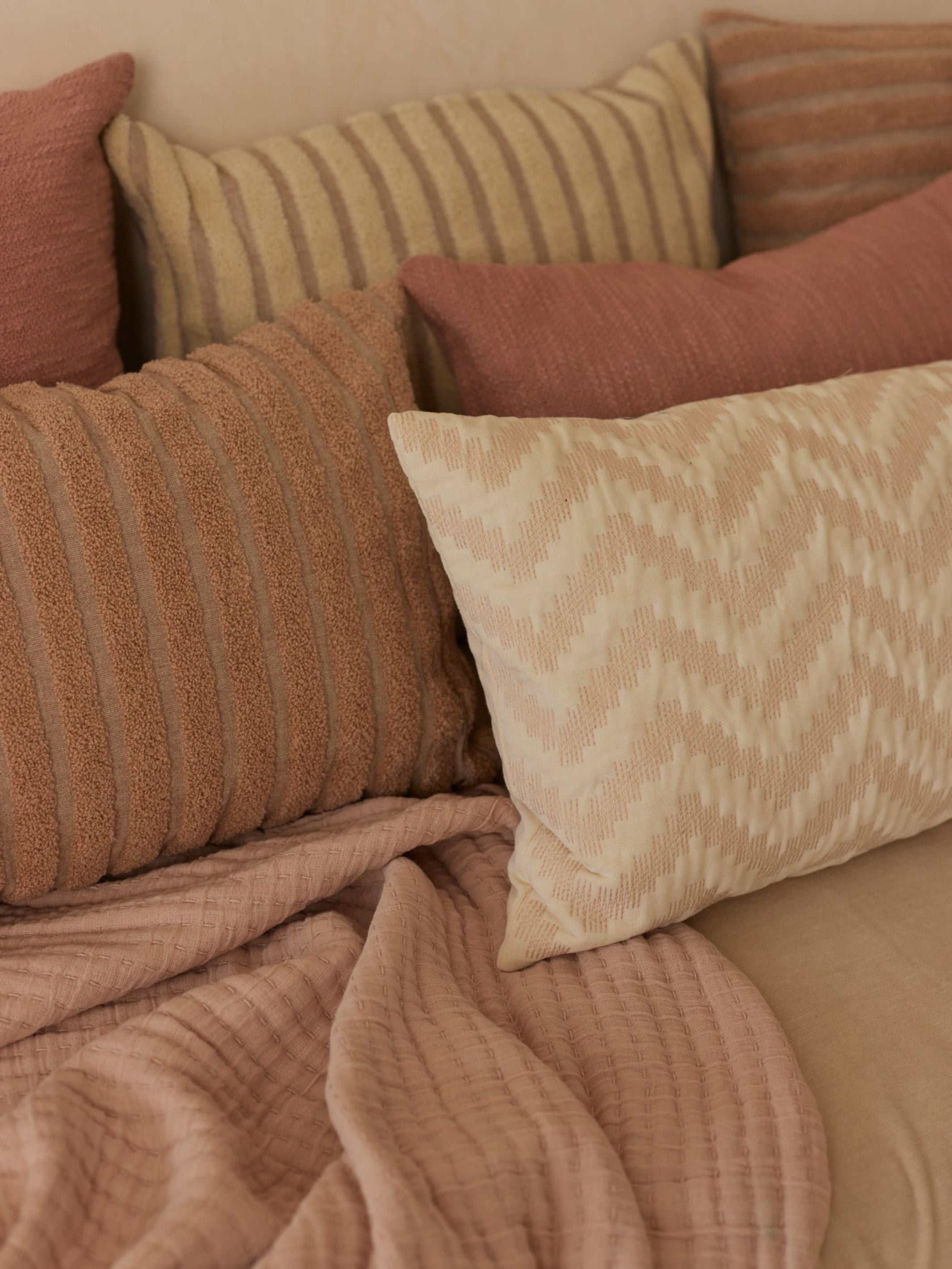 Cushion Cover - Chevron Blush