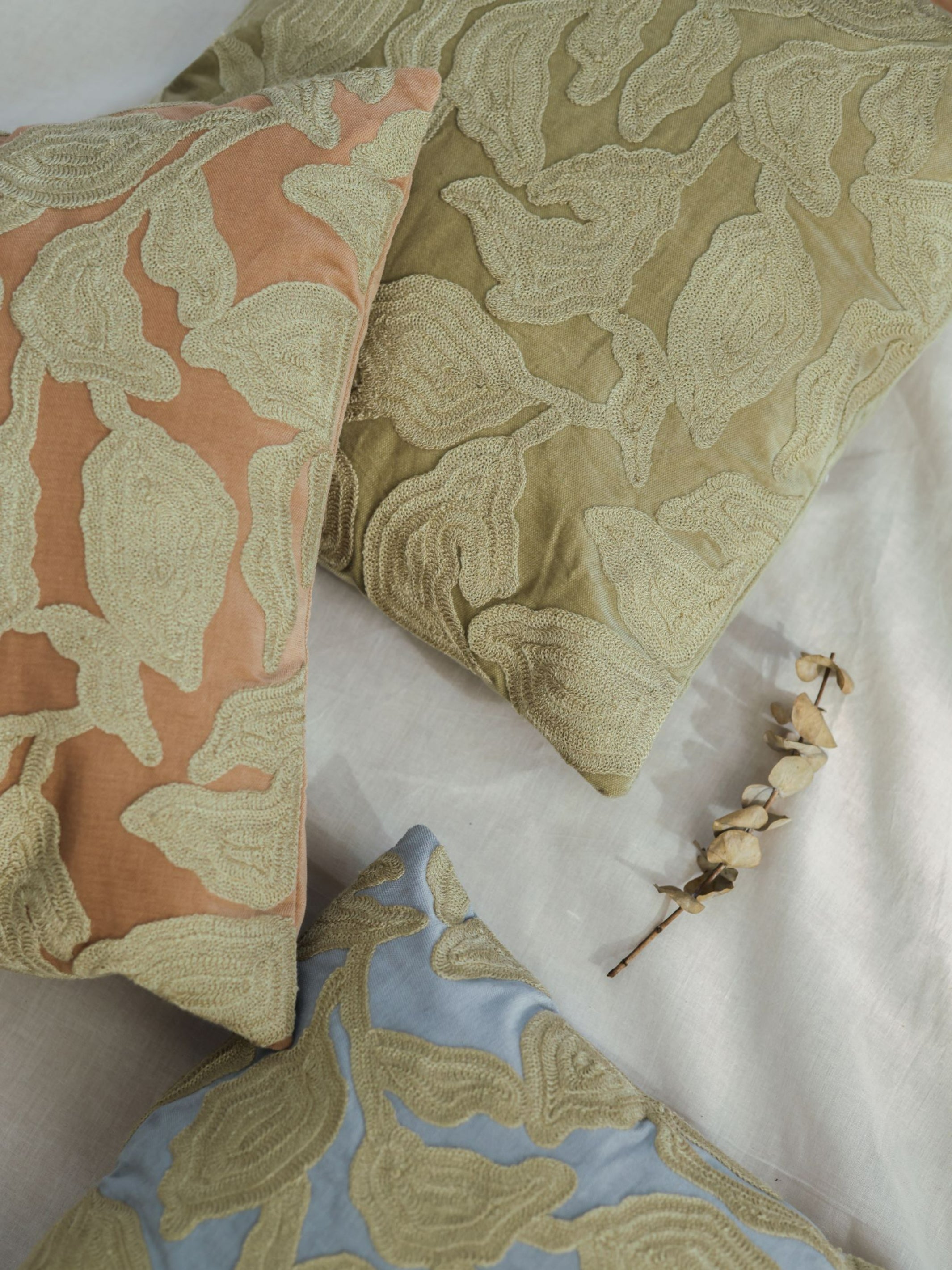 Cushion Cover - Cascade Embroidereds Covers