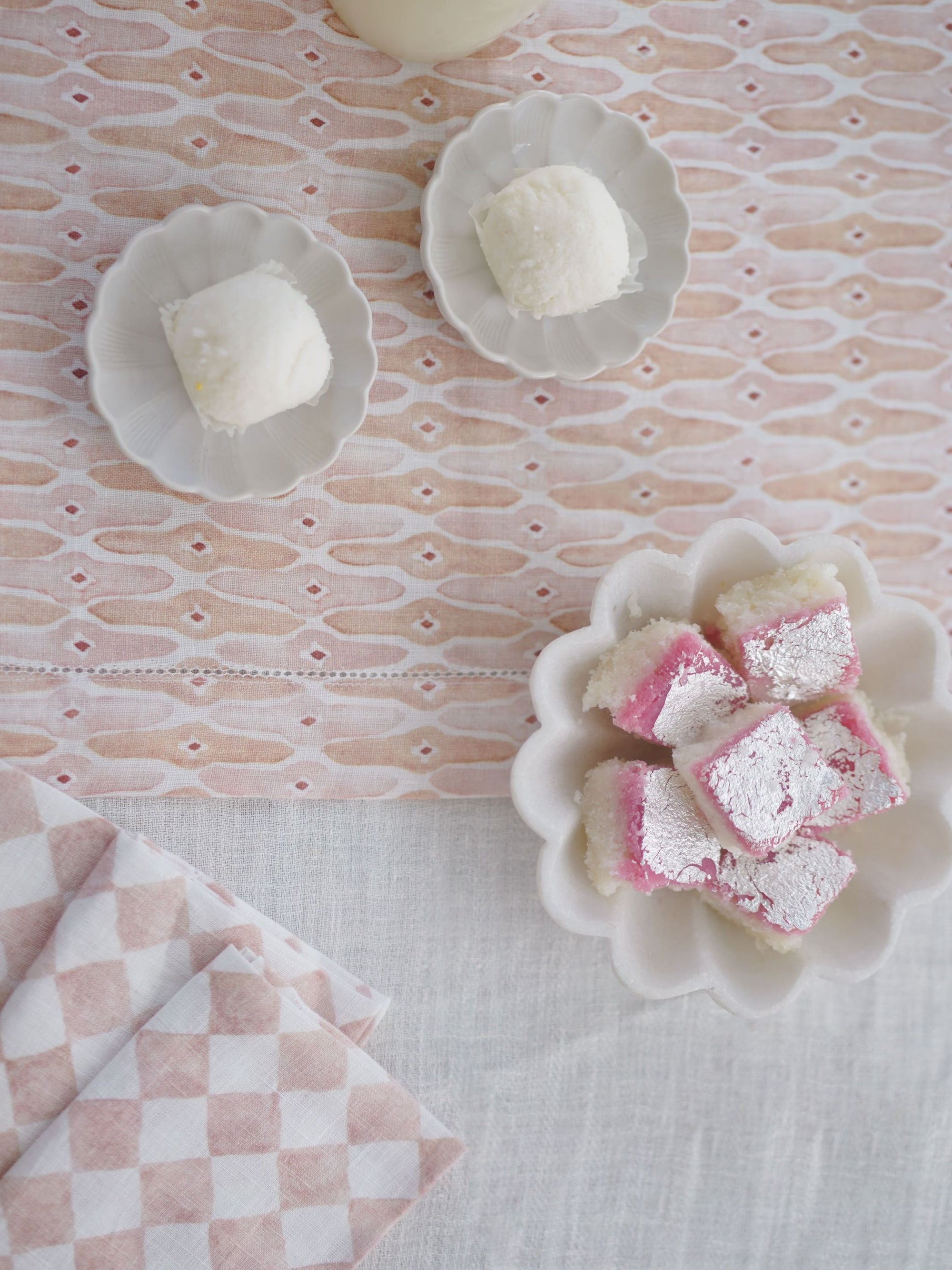 Table Mat - Checker Blush