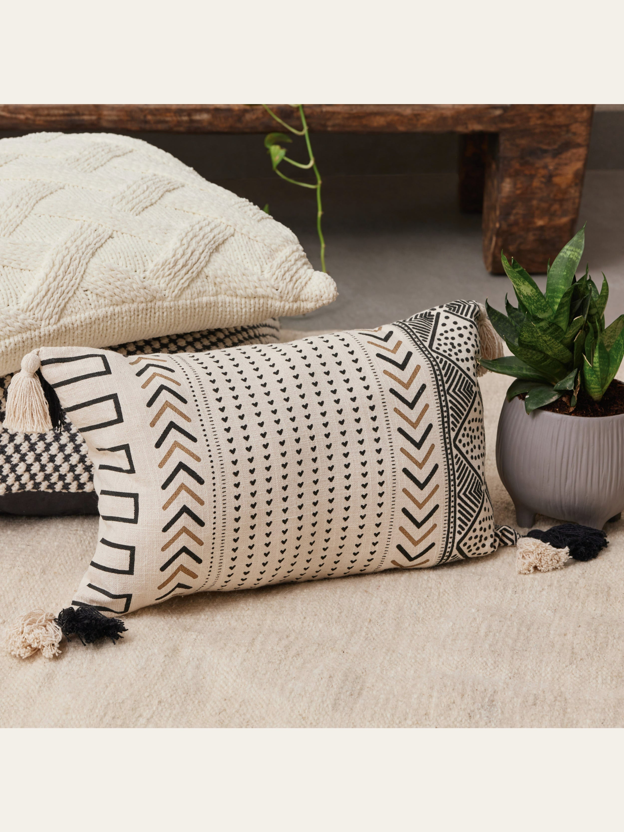 Cushion Cover - Tribal Motif lumbar