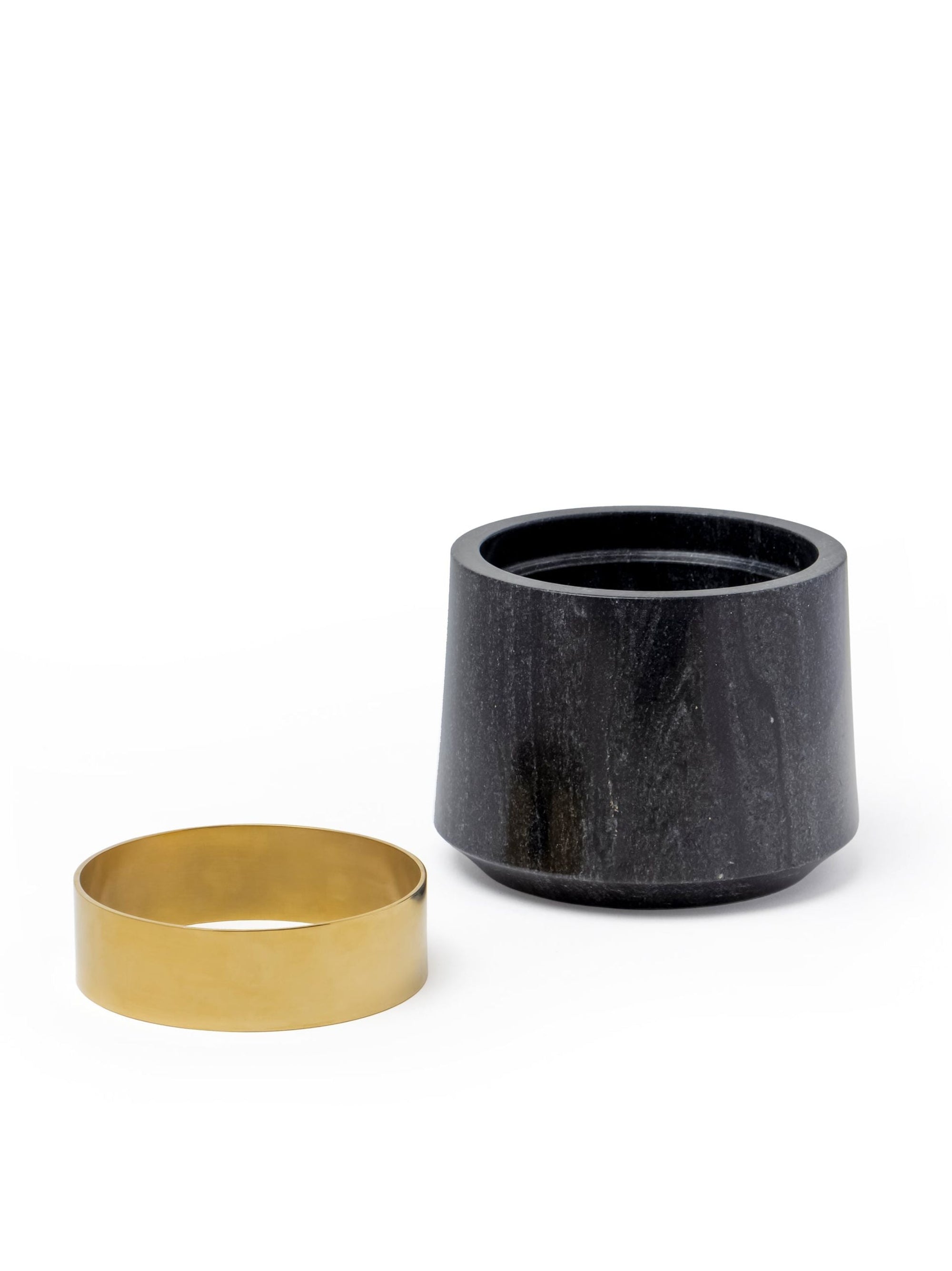 Black Marble Oronoir Planter