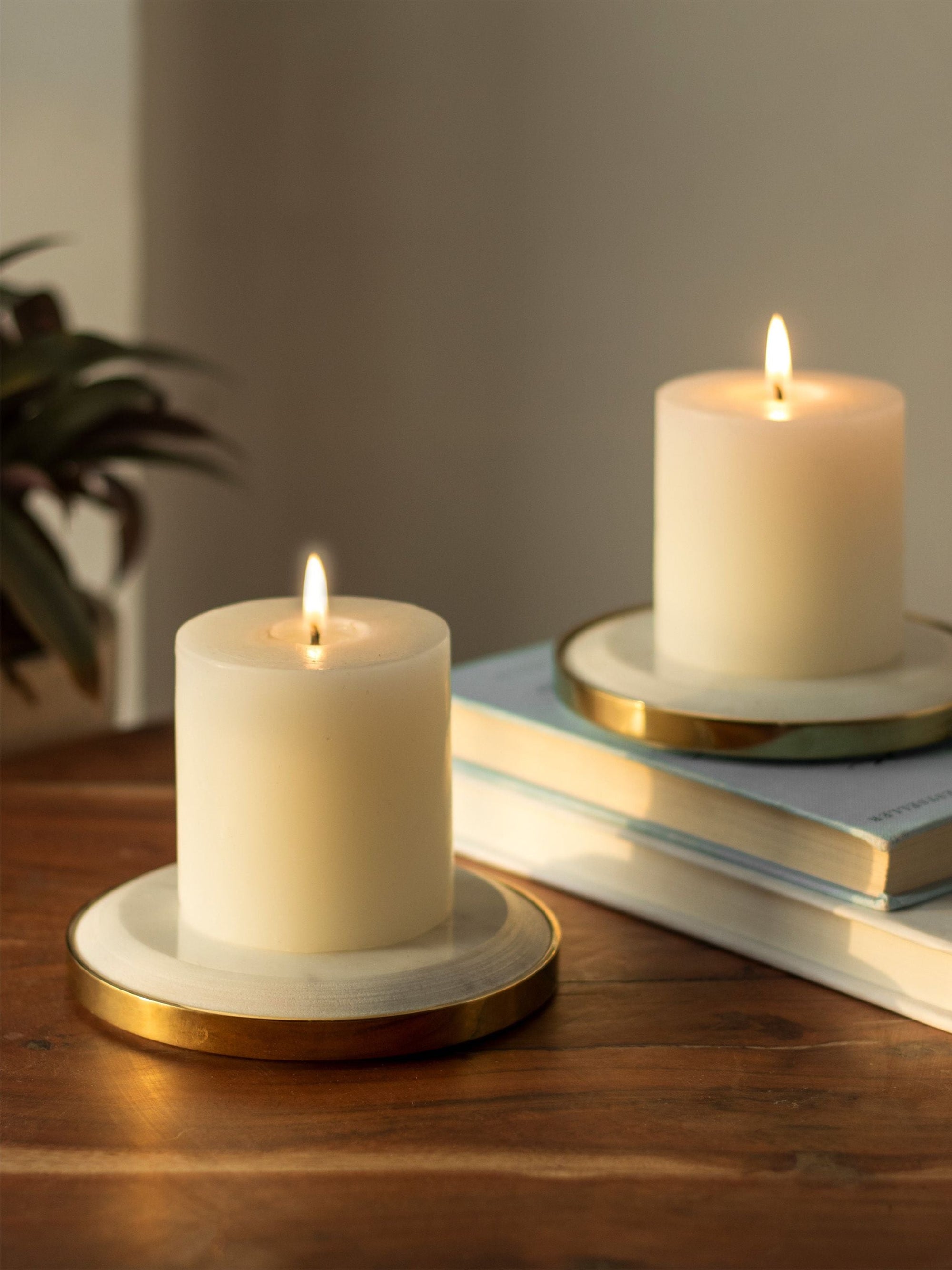 Marble Yang Pillar Candle Plates