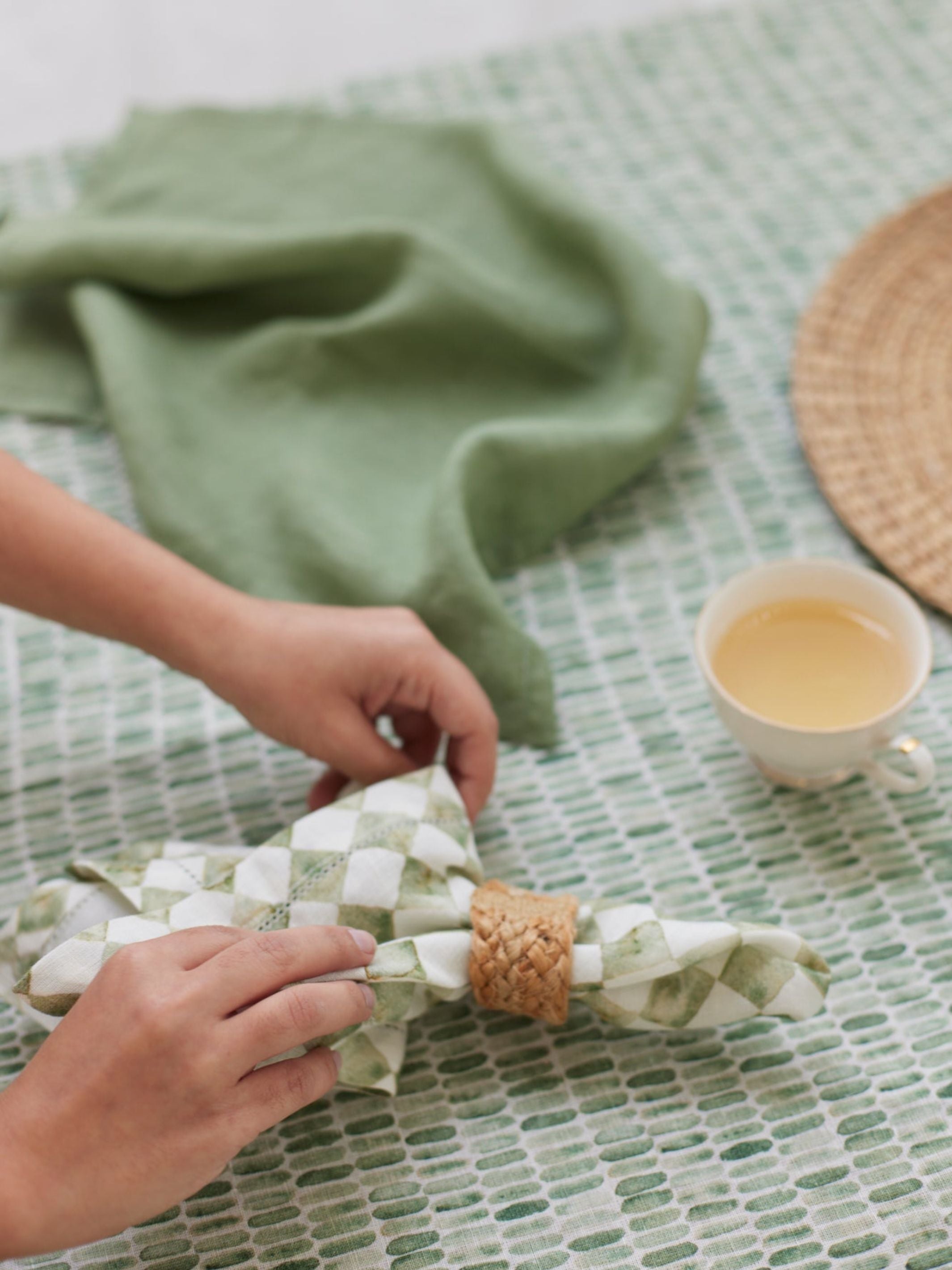 Linen Table Runner - Fern