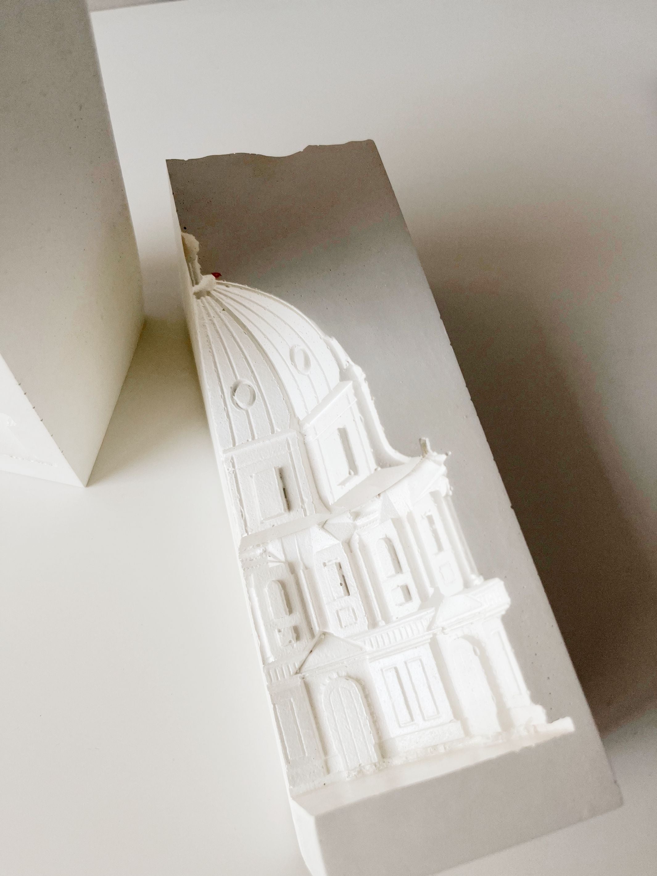 Architecture Concrete Bookends