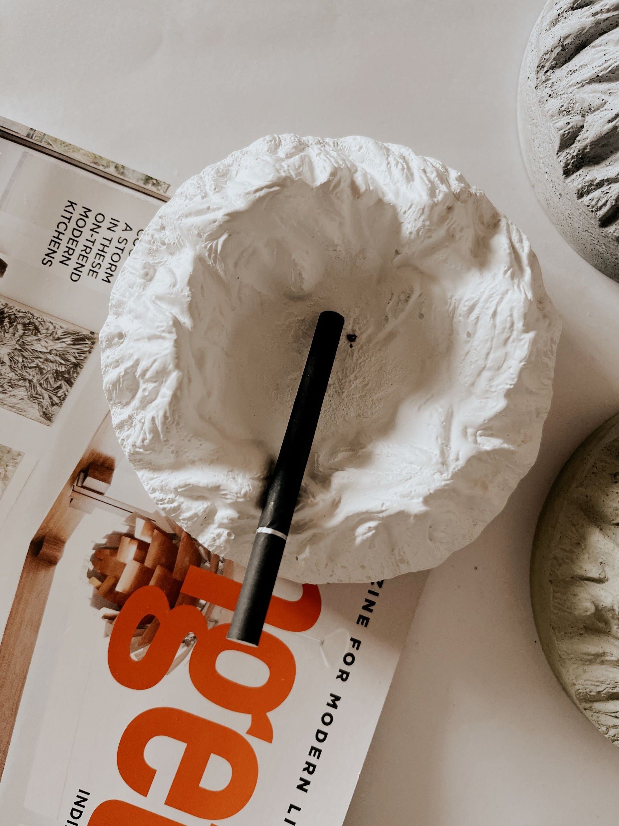 Ash Tray White
