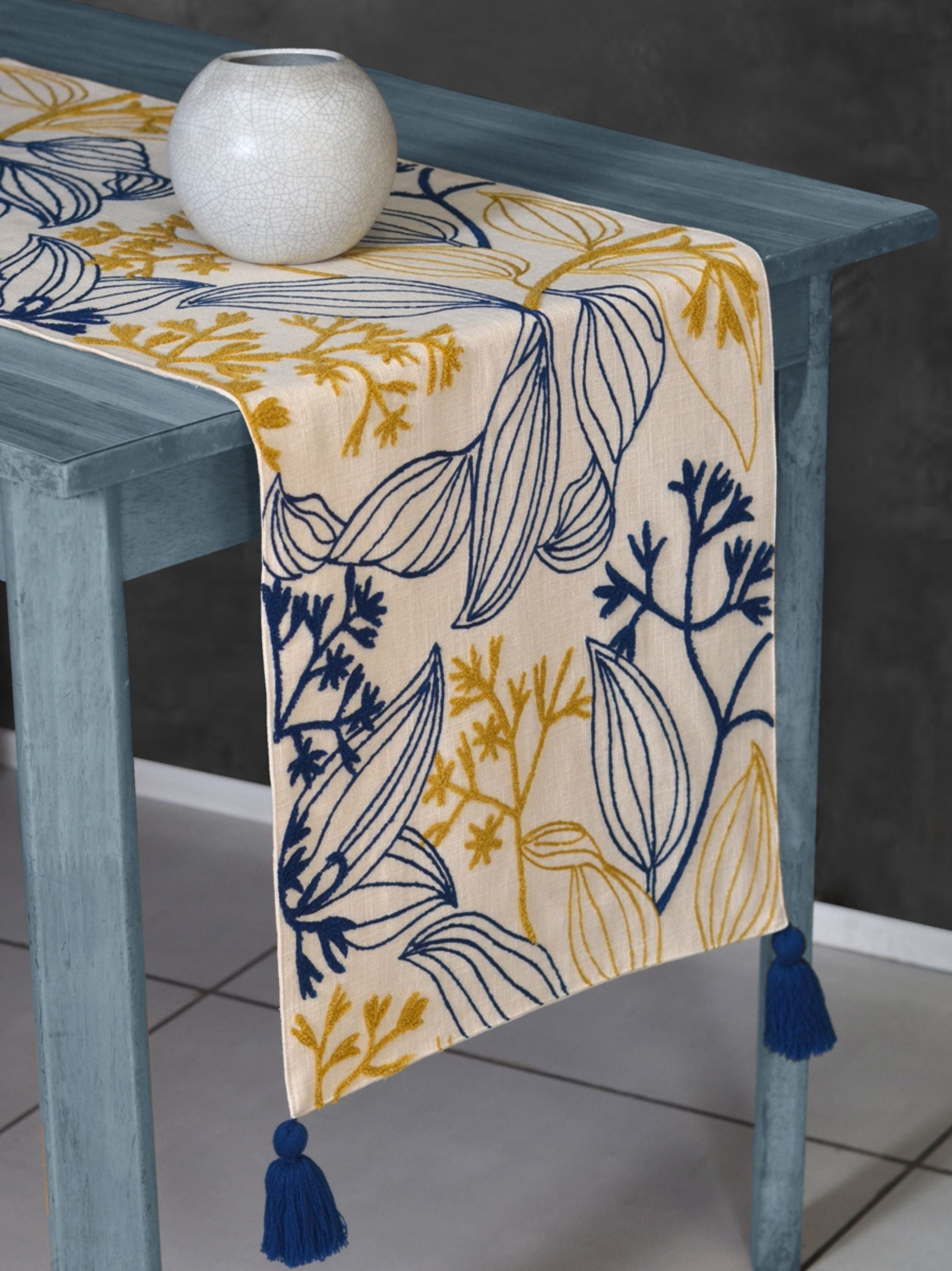 Baku Desert Table Runner