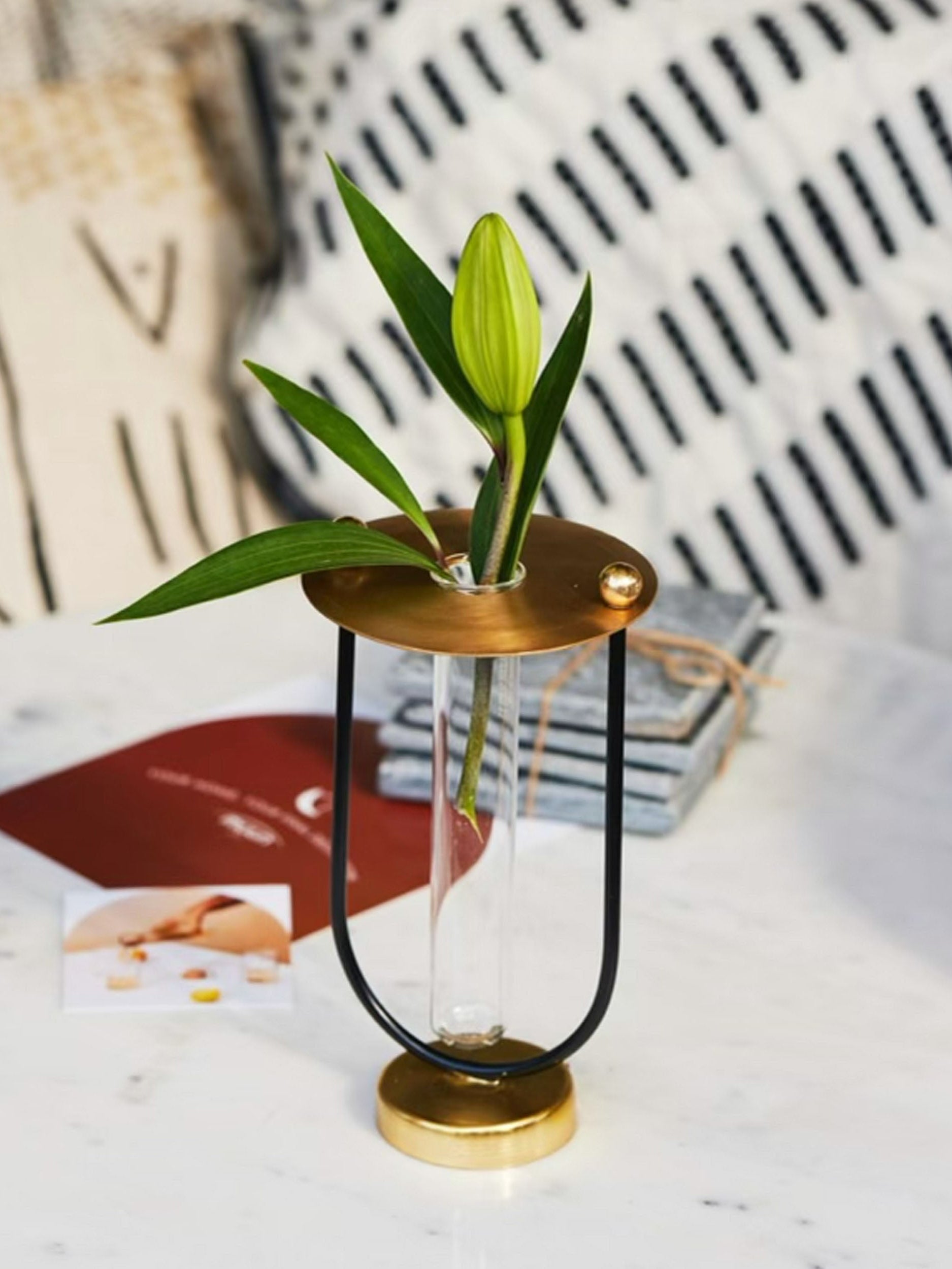 Gold Budvase with Test Tube
