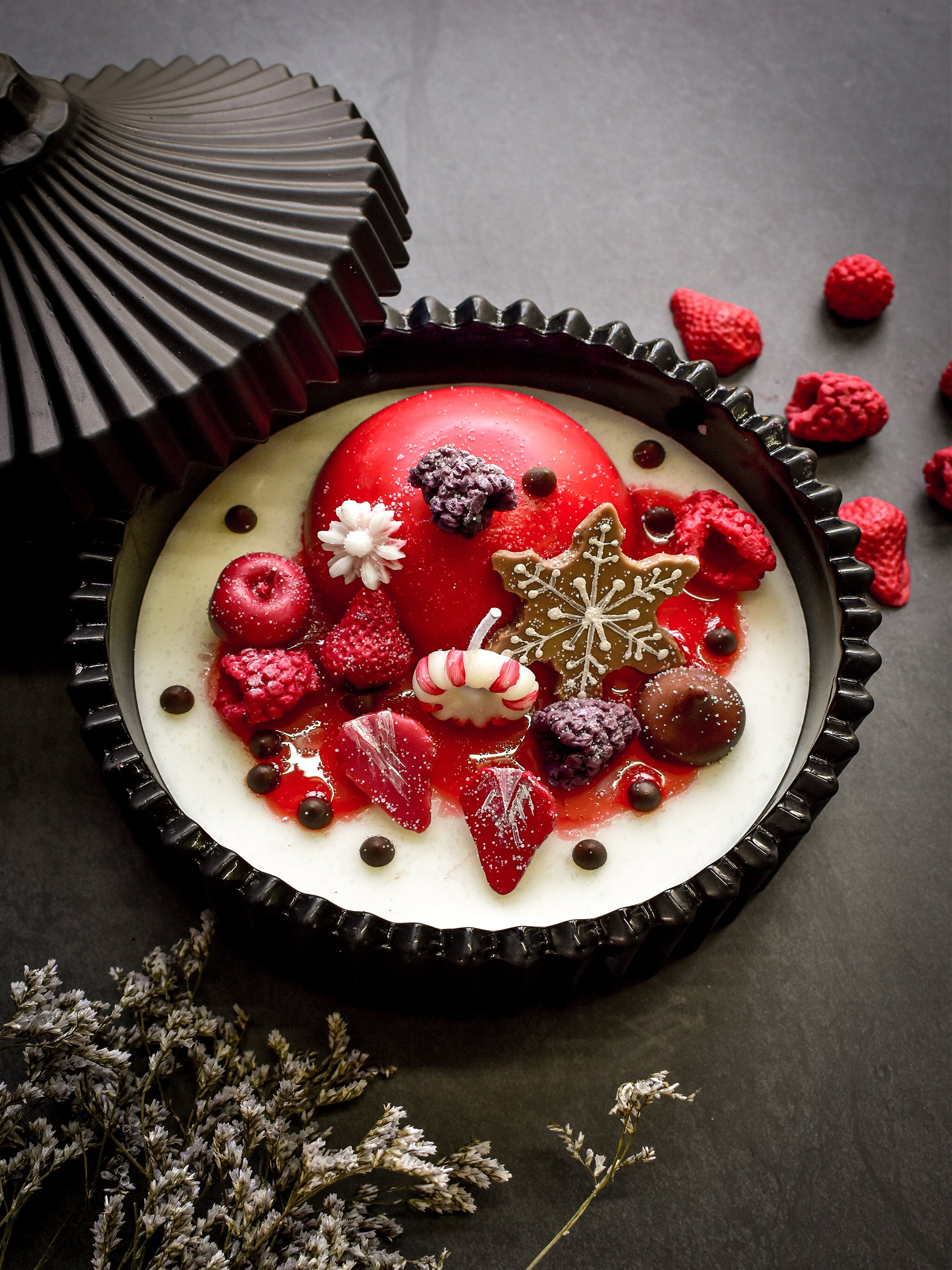 Christmas Themed Dessert Candle