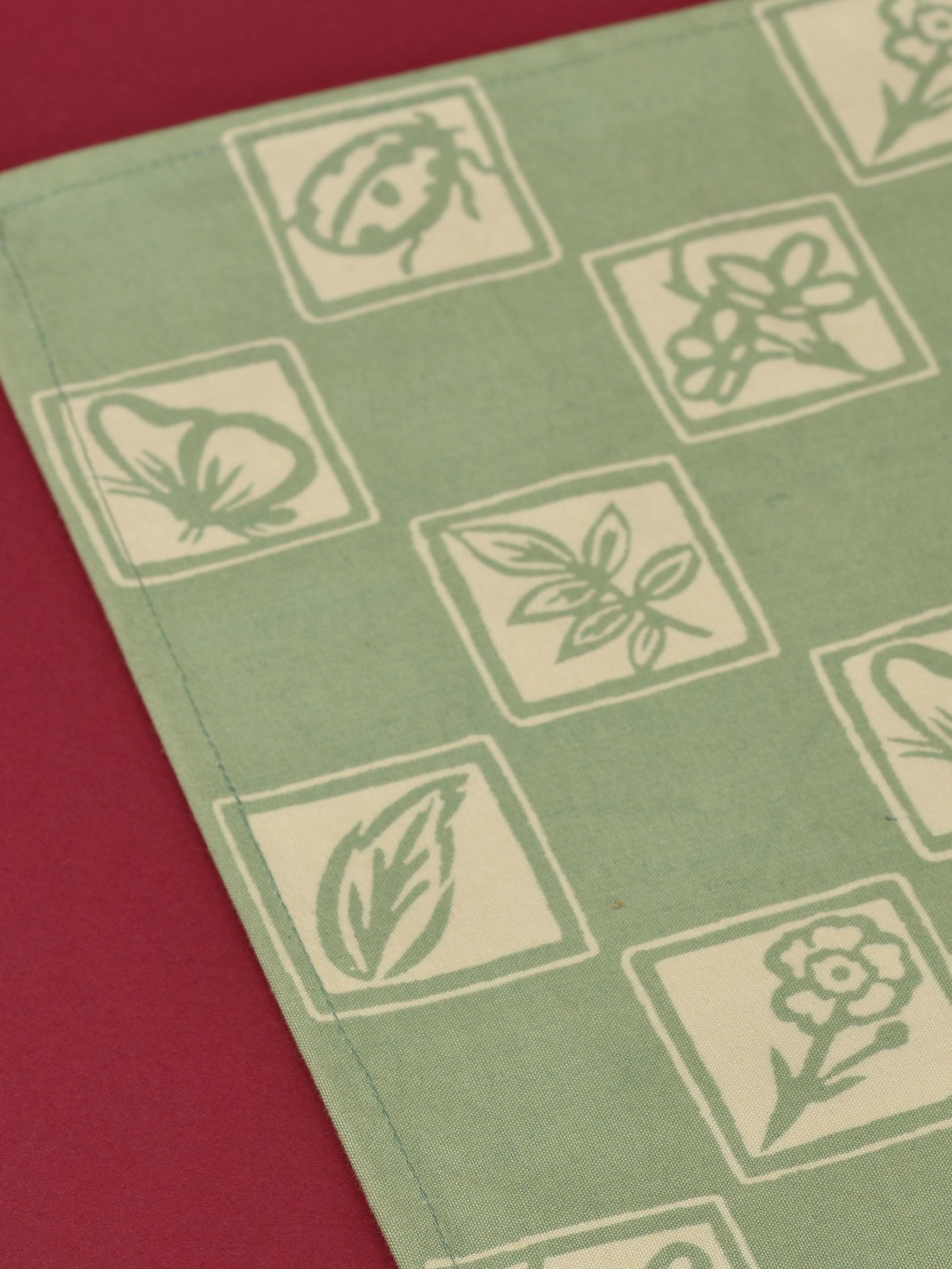 Canvas Placemat with Napkins Set