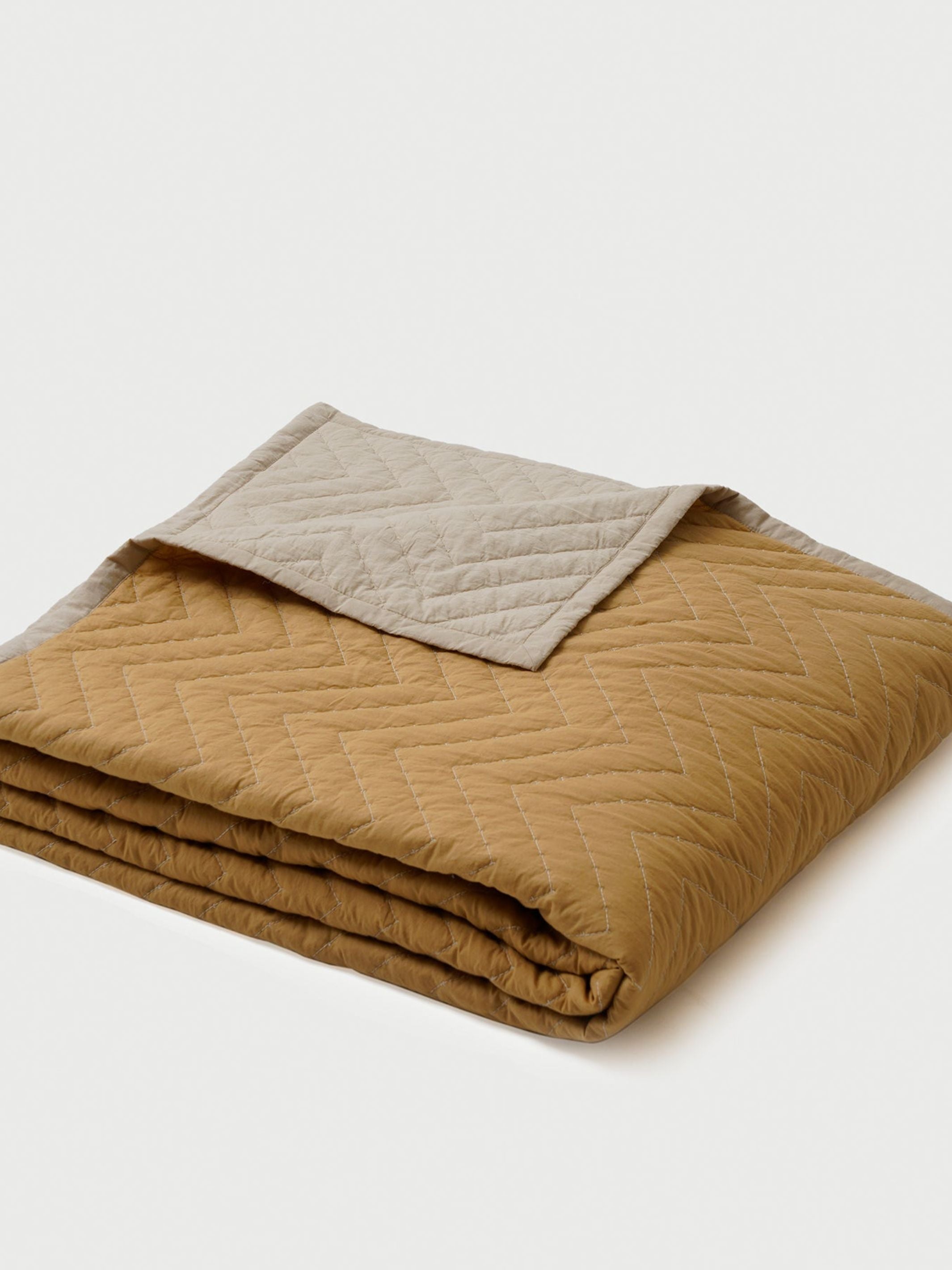 Quilted Bedding Set - Chevron Ochre