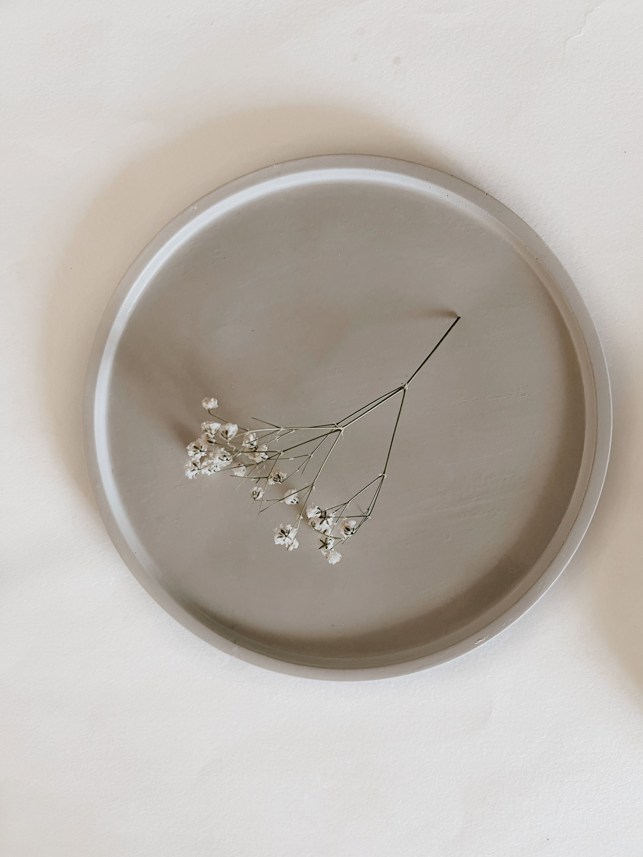 Circle Trinket Light Grey