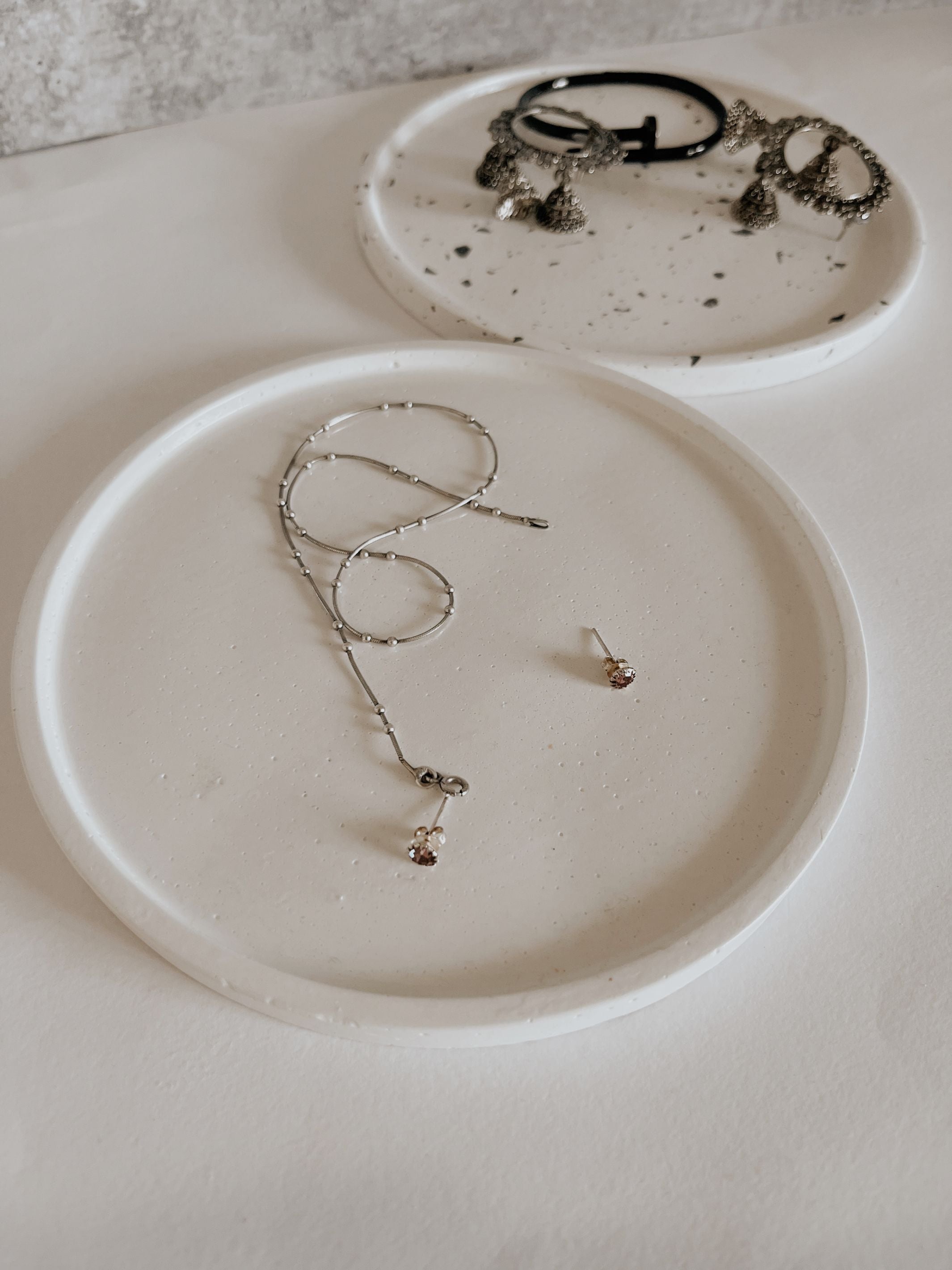 Circle Trinket Light Grey