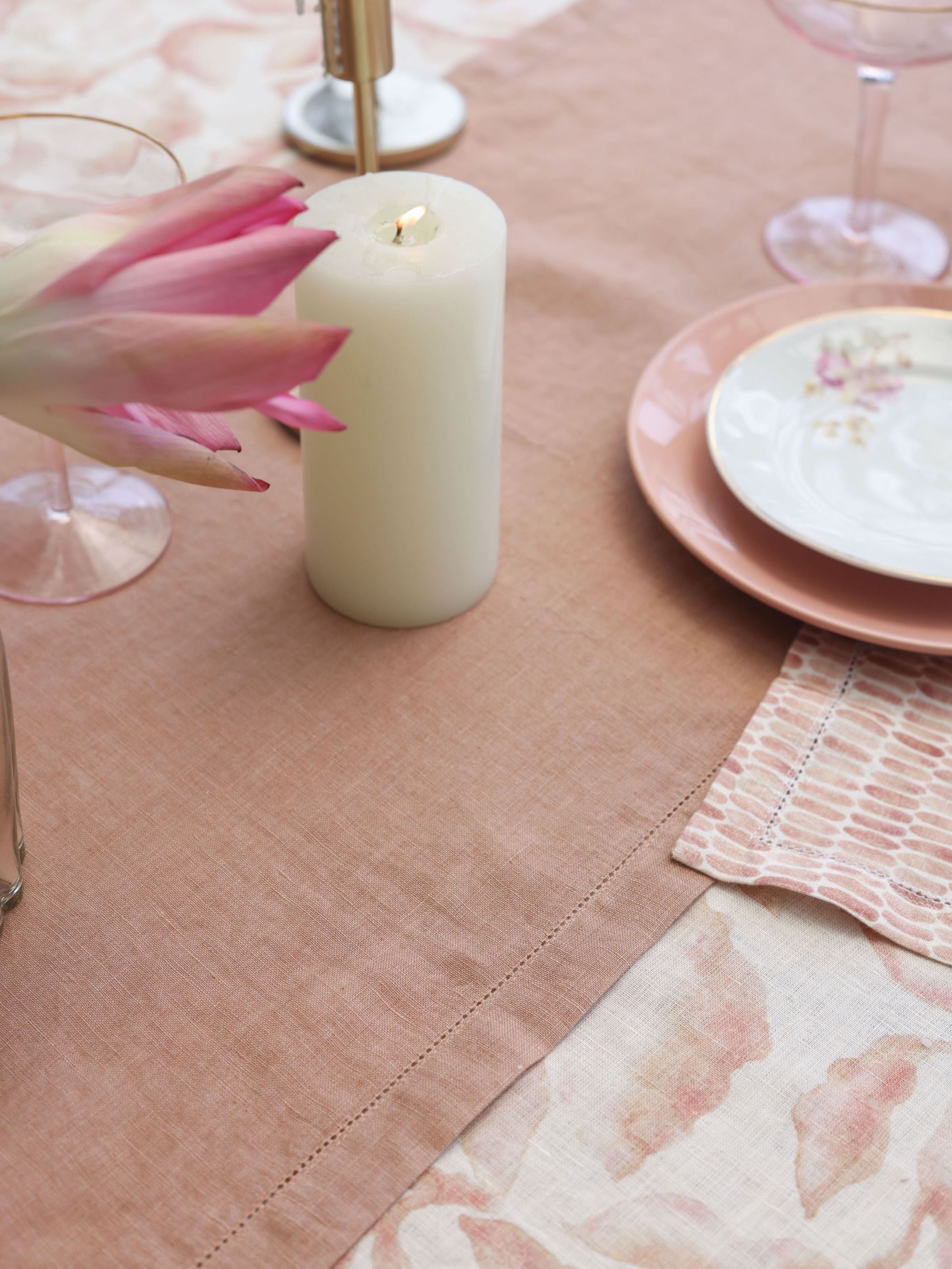 Linen Table Runner - Rose