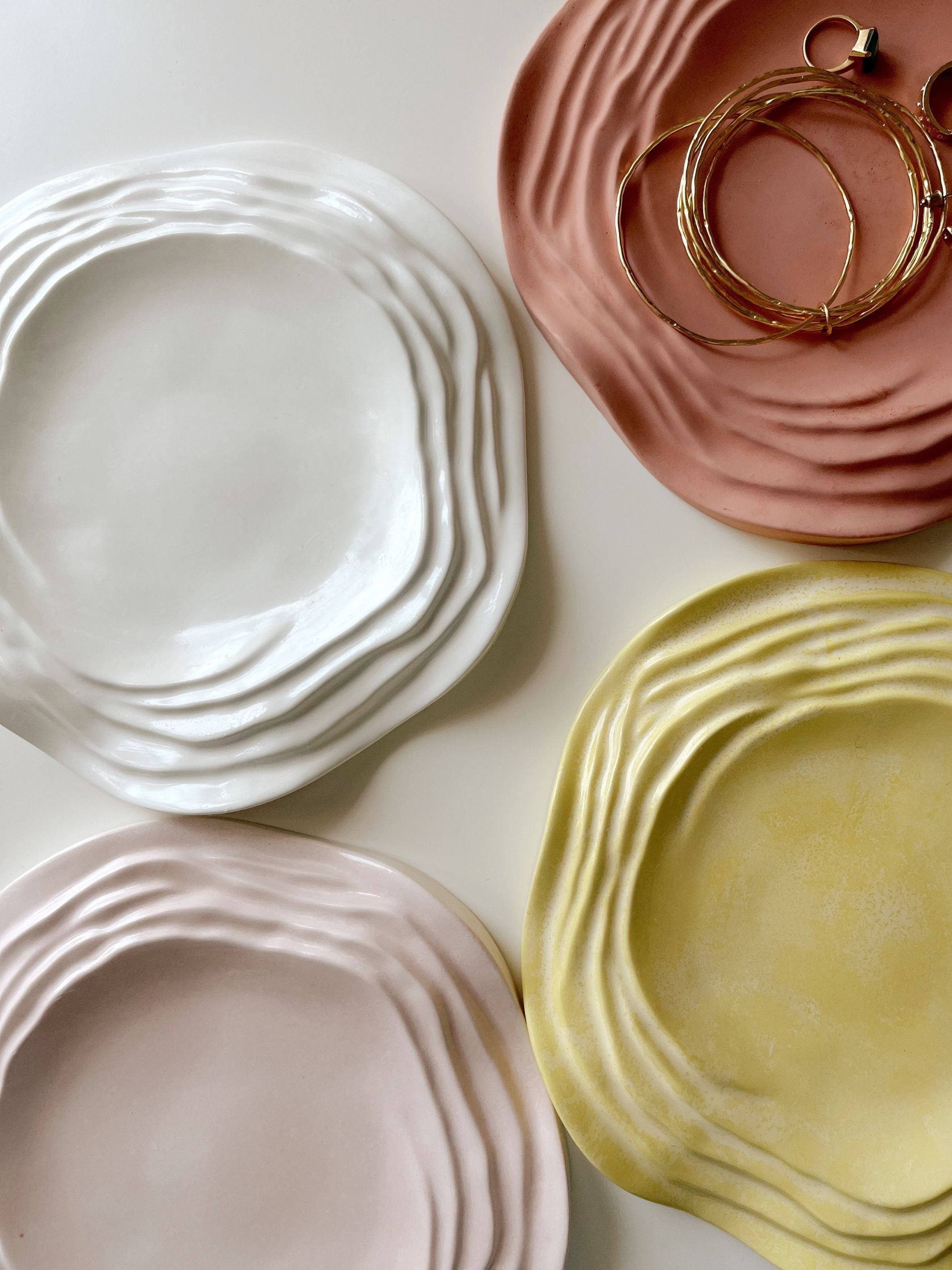 Concrete Contour Trinket