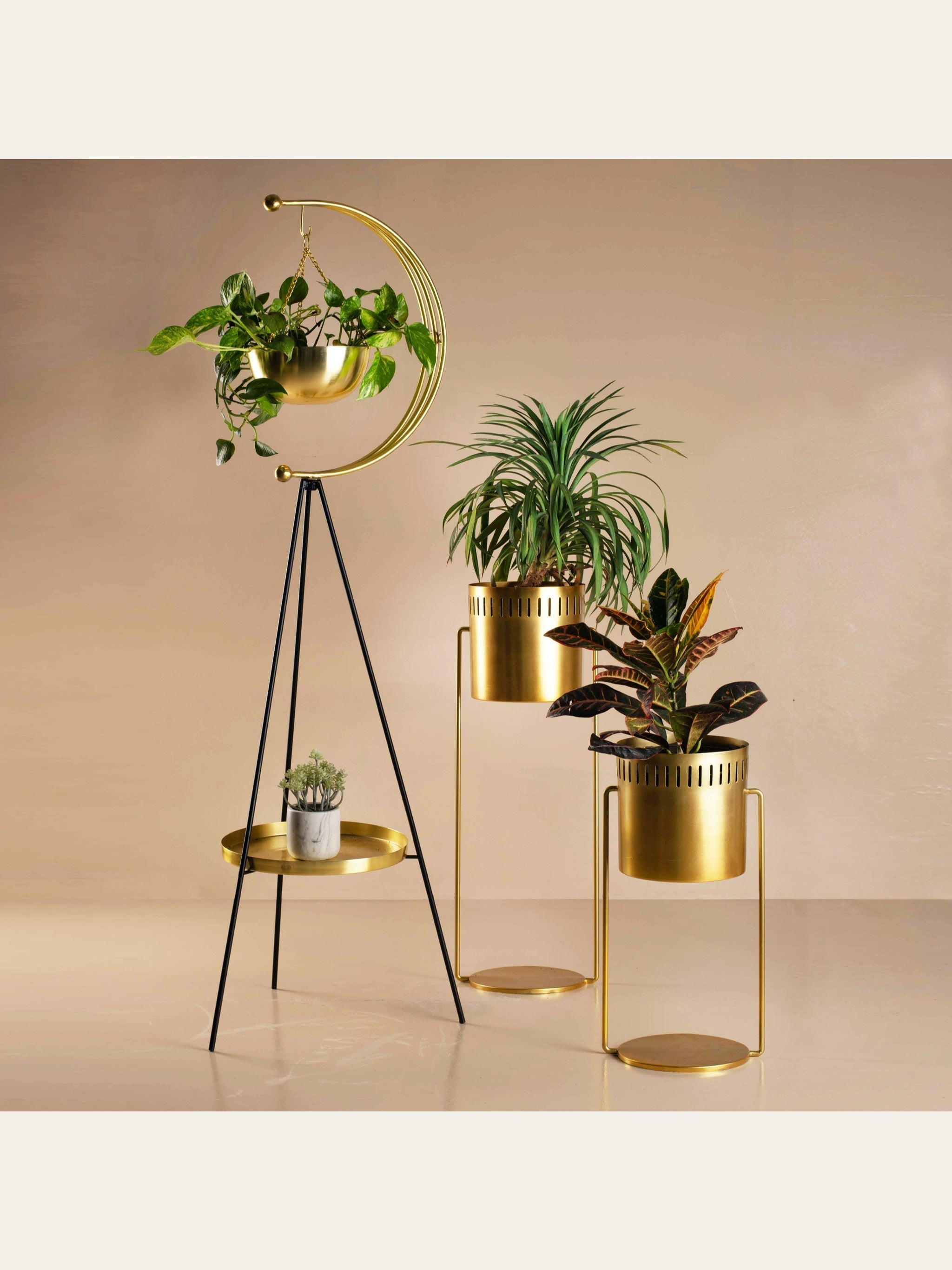 Muun Tripod Planter