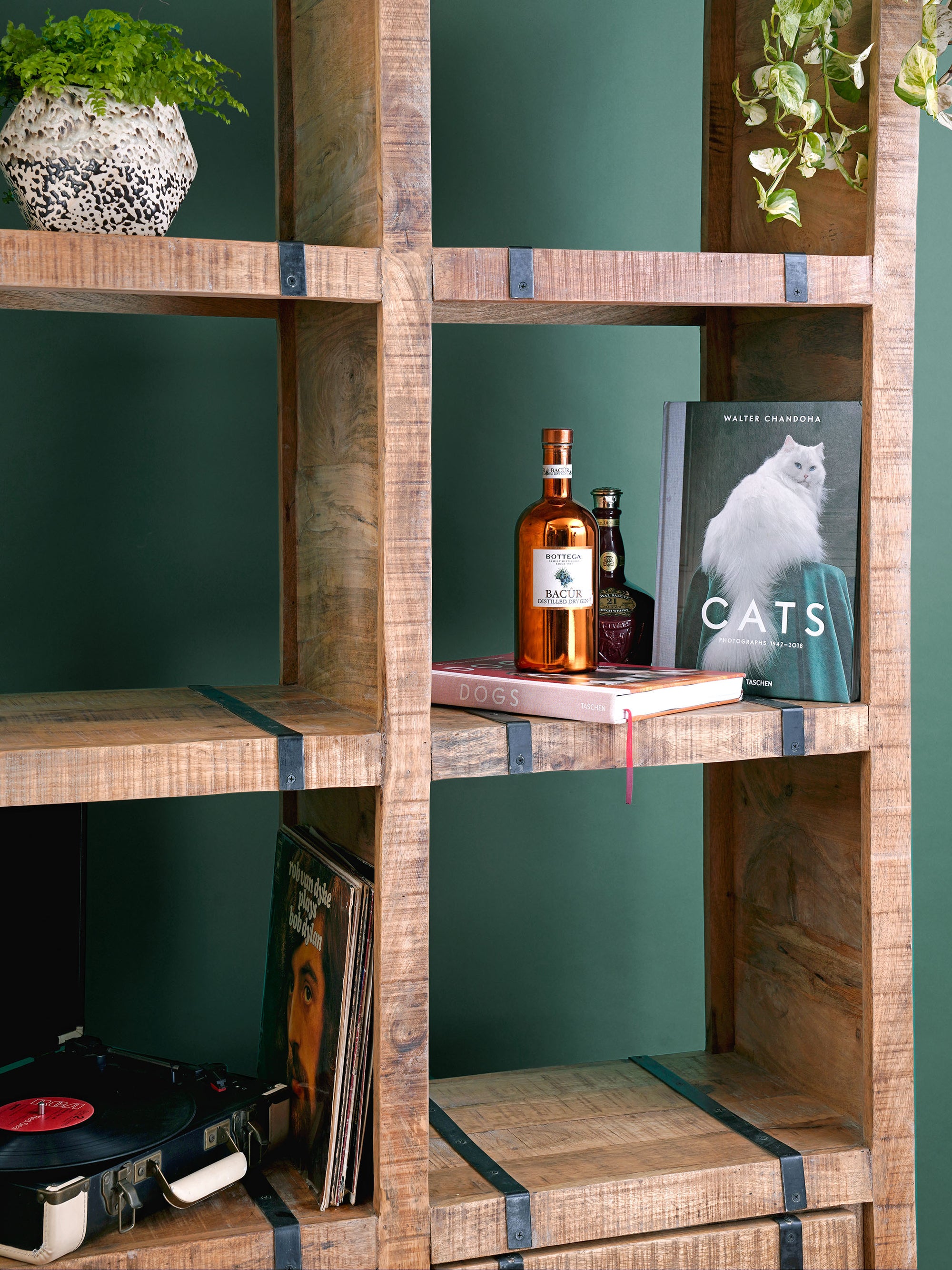 Dramatic Metal Braces Shelf