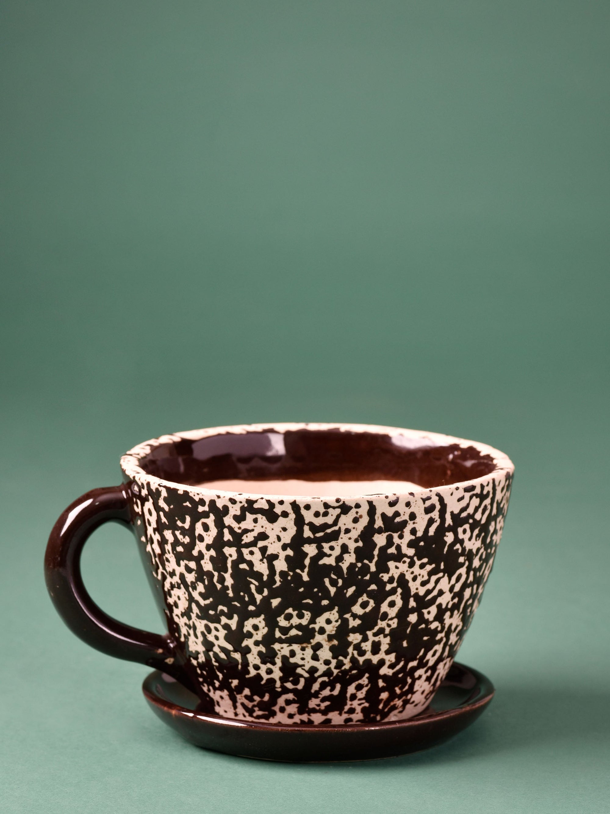 Embossed Cup & Saucer Planter - Brown