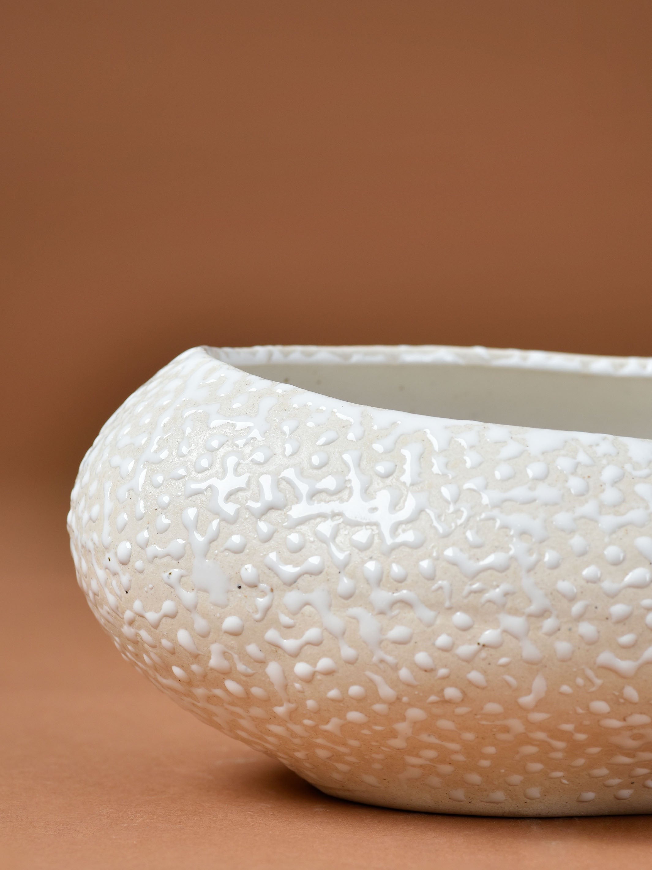 Embossed Dew Drop Planter